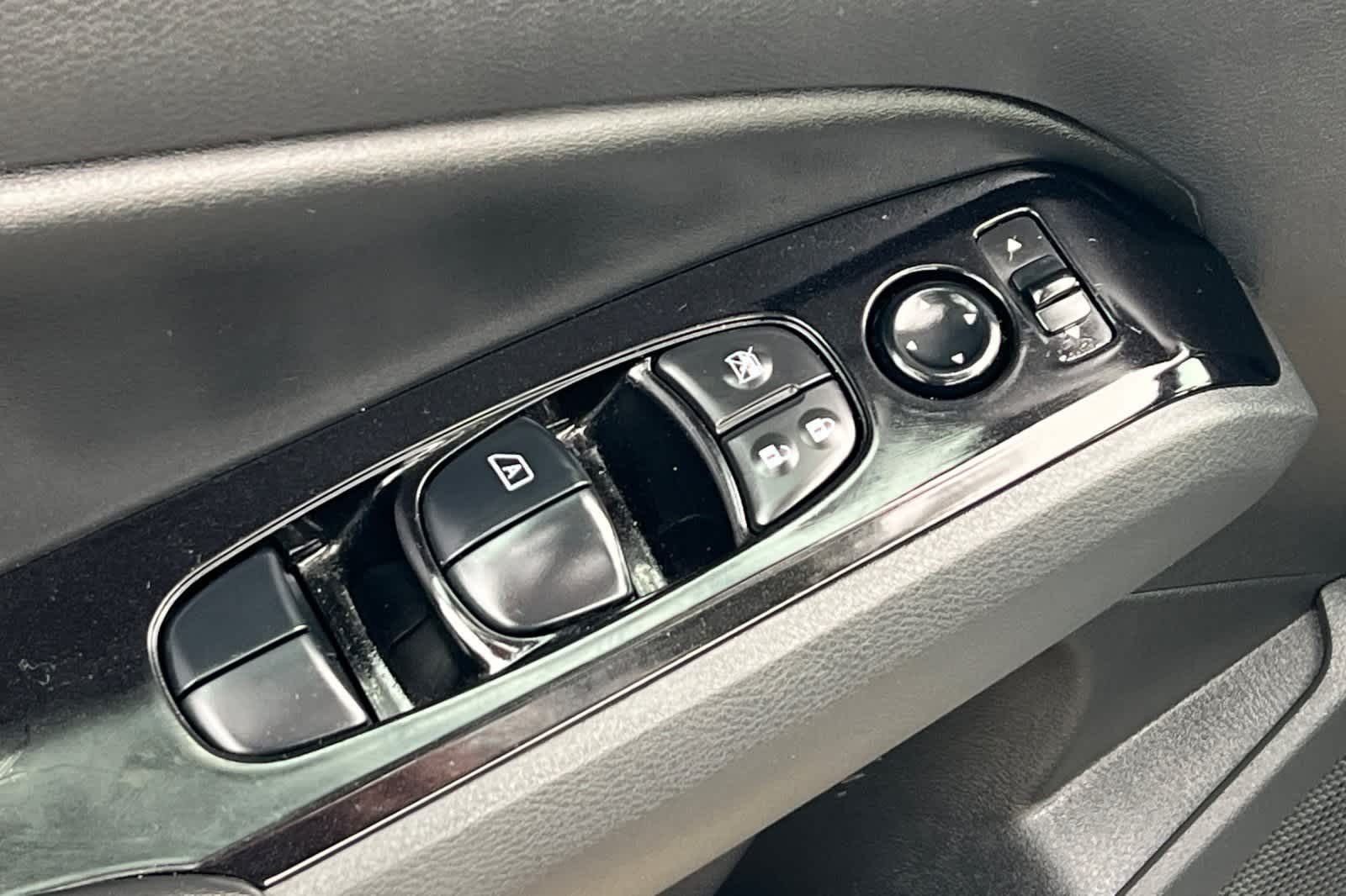 Thumbnail: 2023 Nissan Altima - 14