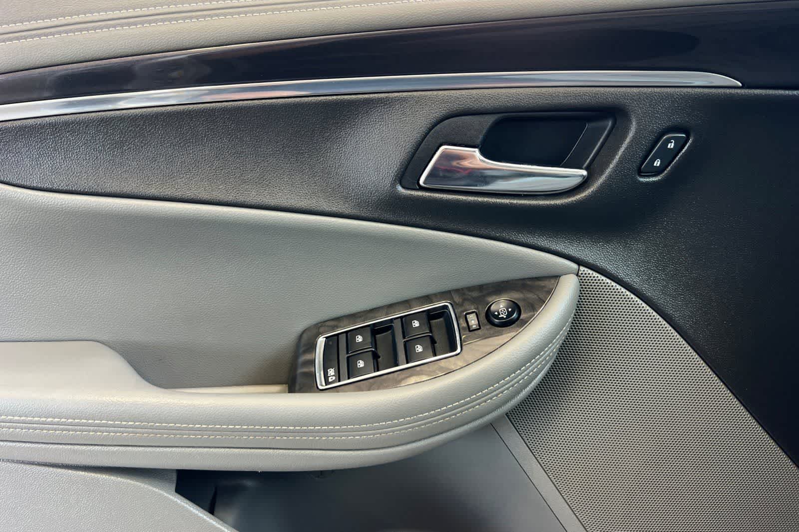 Thumbnail: 2014 Chevrolet Impala - 13