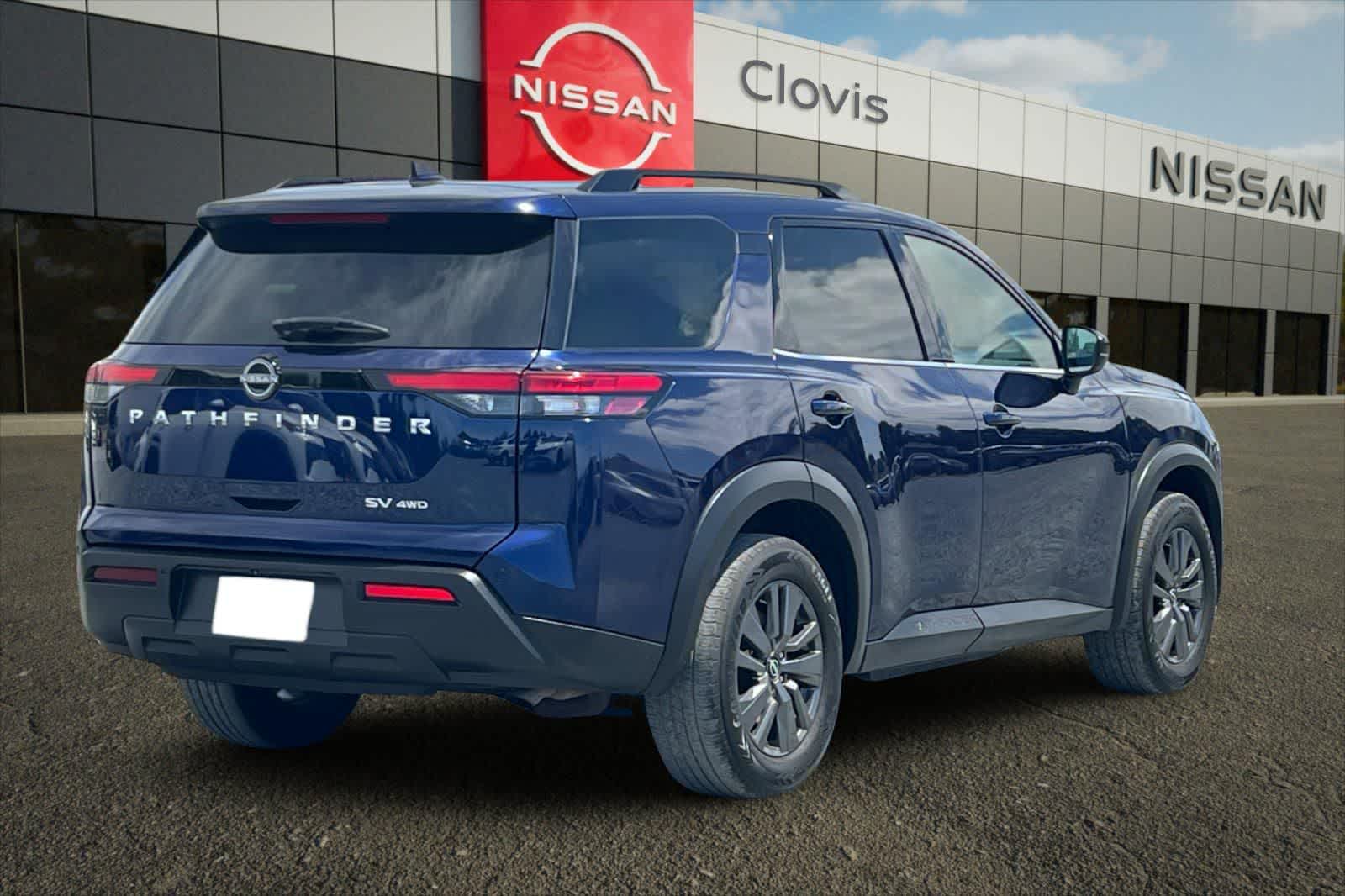 Thumbnail: 2022 Nissan Pathfinder - 2