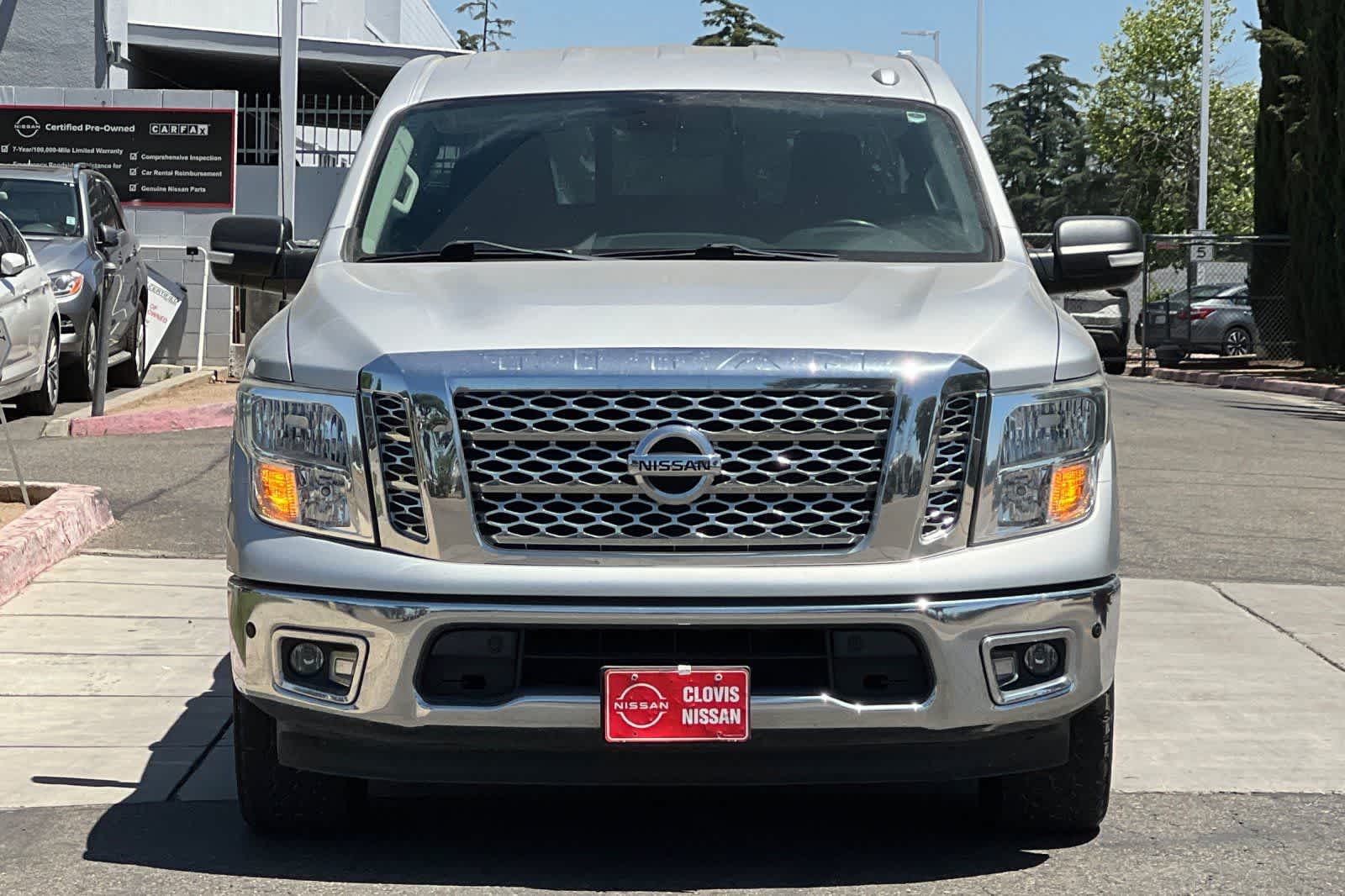 Thumbnail: 2018 Nissan Titan - 11