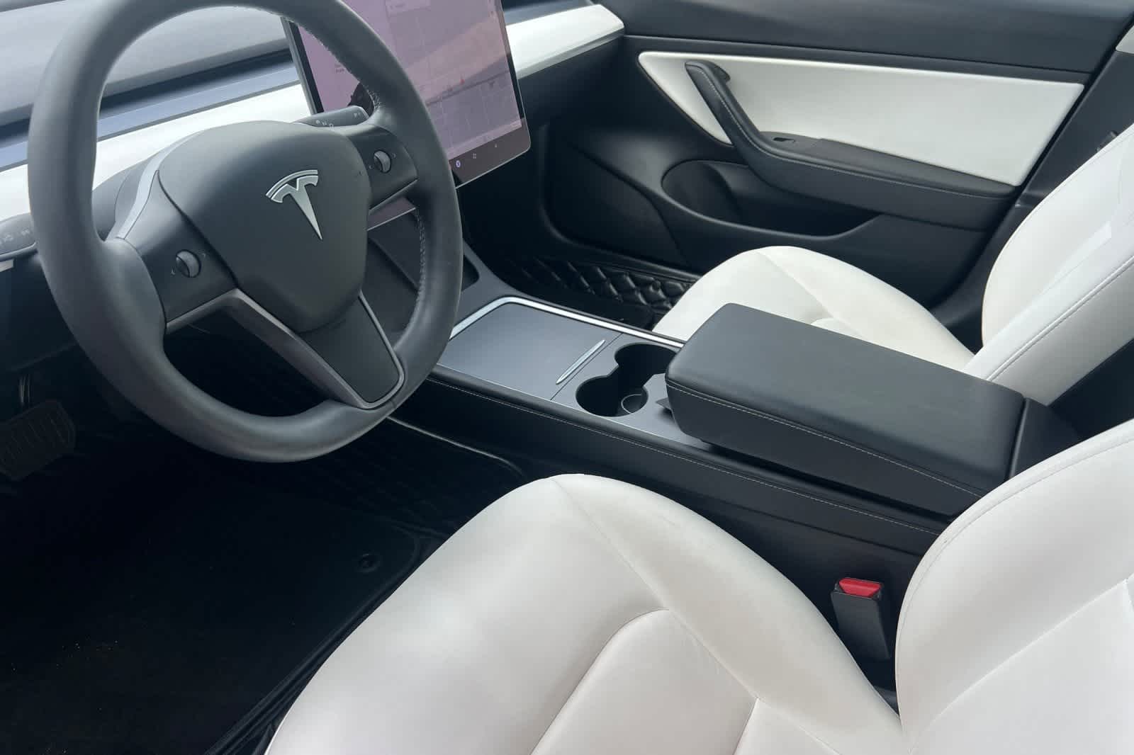 Thumbnail: 2021 Tesla Model 3 - 12