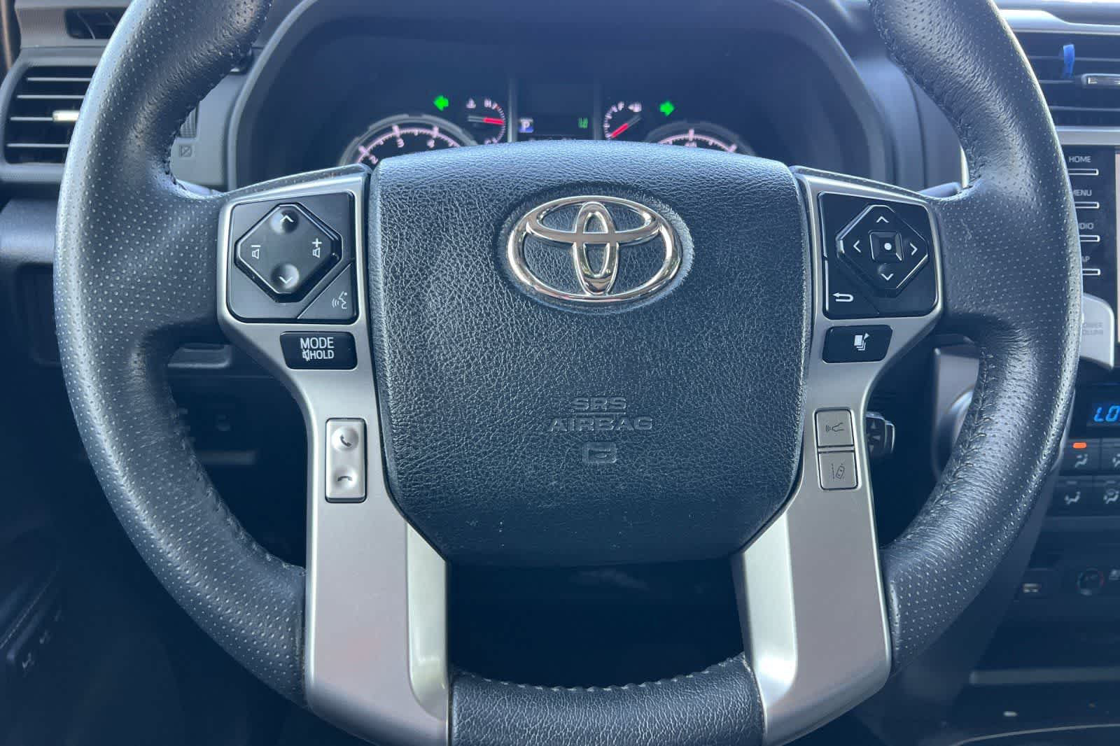 Thumbnail: 2022 Toyota 4Runner - 26