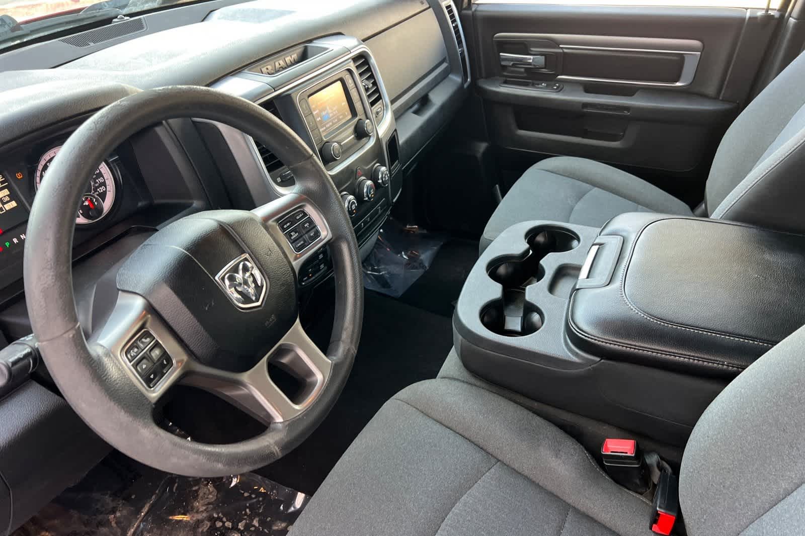 Thumbnail: 2022 RAM 1500 Classic - 12