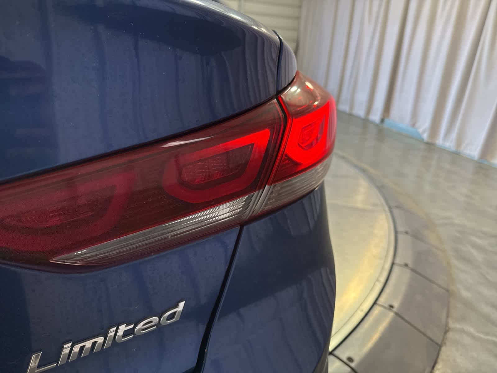 Thumbnail: 2017 Hyundai Elantra - 6