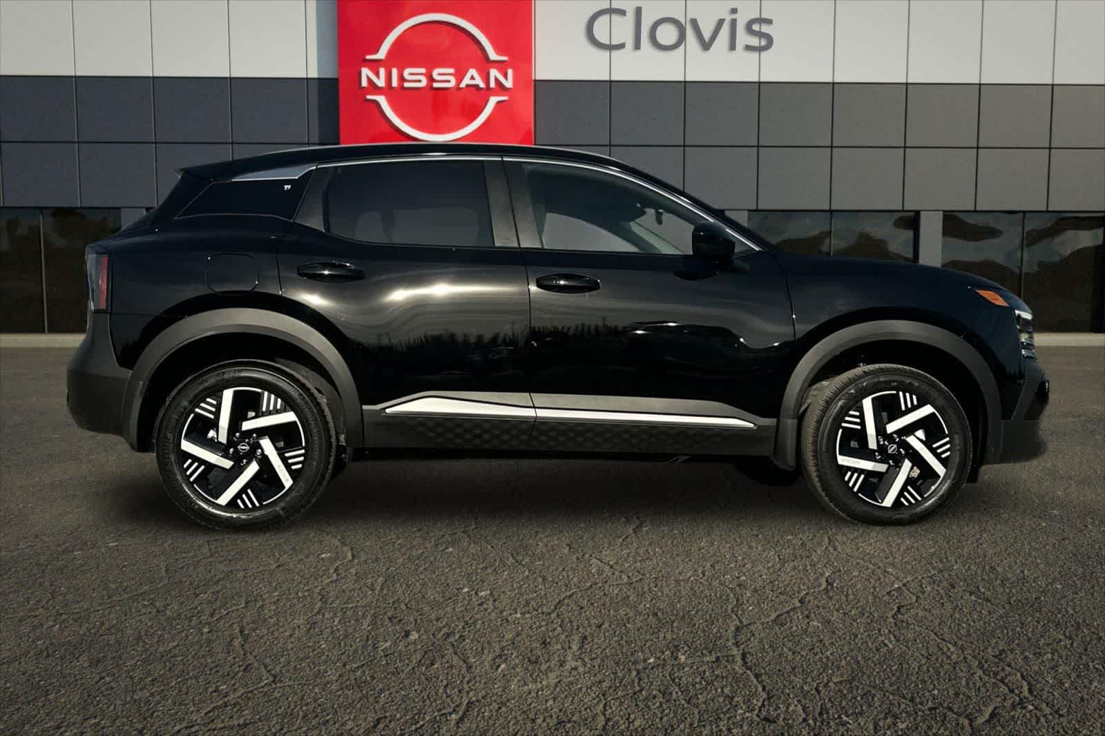 Thumbnail: 2026 Nissan Kicks - 9