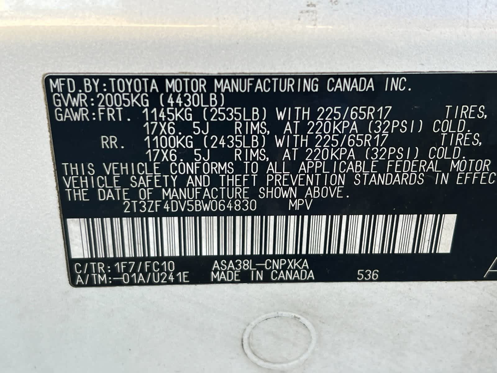 Thumbnail: 2011 Toyota RAV4 - 28