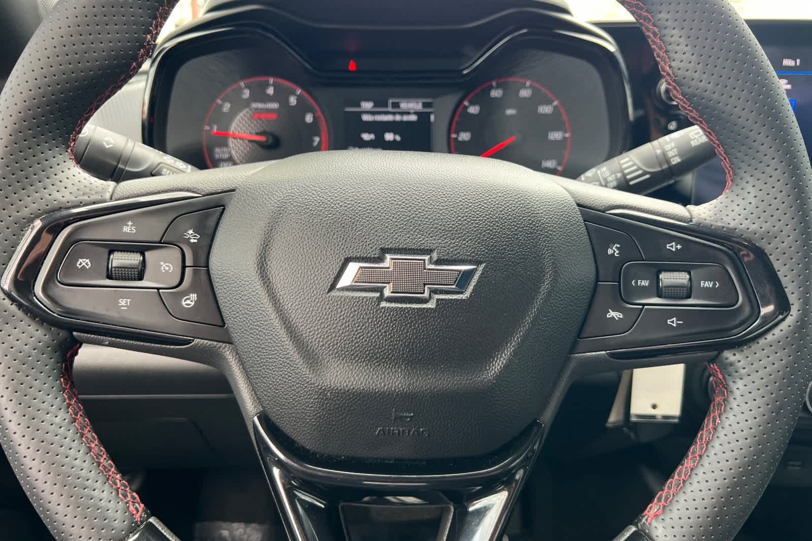 Thumbnail: 2024 Chevrolet Trax - 27