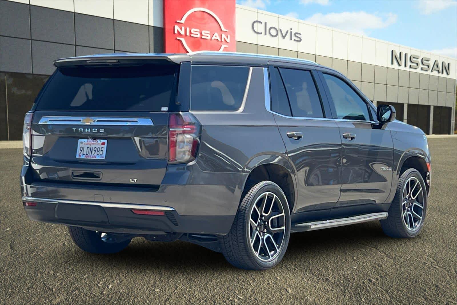Thumbnail: 2021 Chevrolet Tahoe - 3