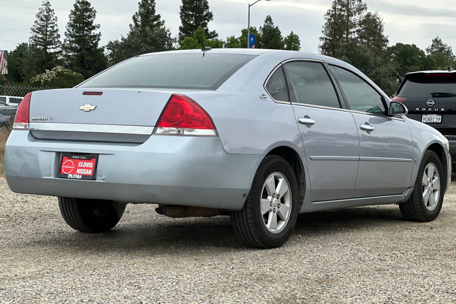 Thumbnail: 2006 Chevrolet Impala - 3