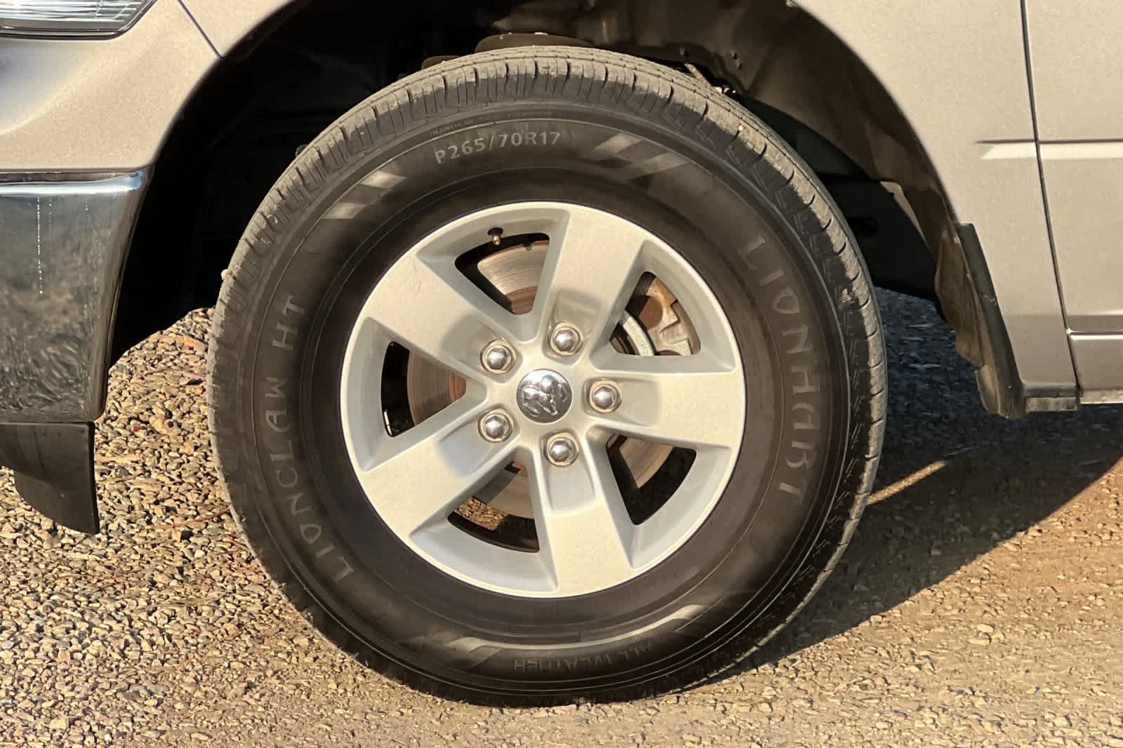 Thumbnail: 2024 RAM 1500 Classic - 34