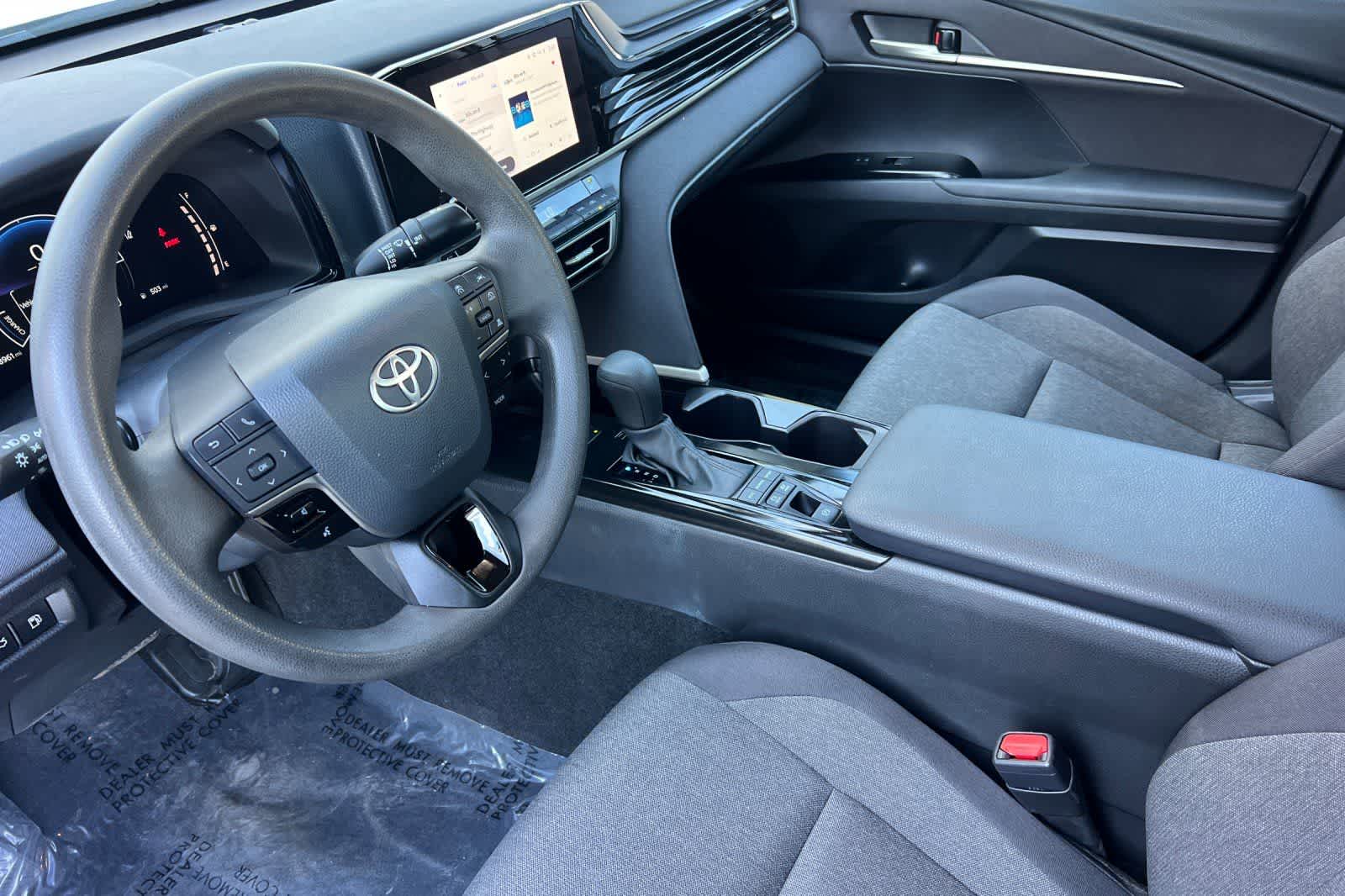 Thumbnail: 2025 Toyota Camry - 12