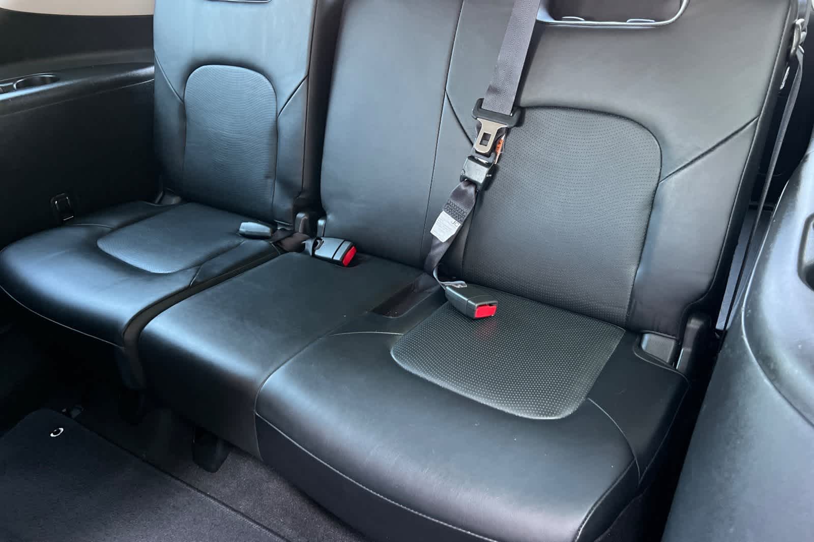 Thumbnail: 2017 Nissan Armada - 19