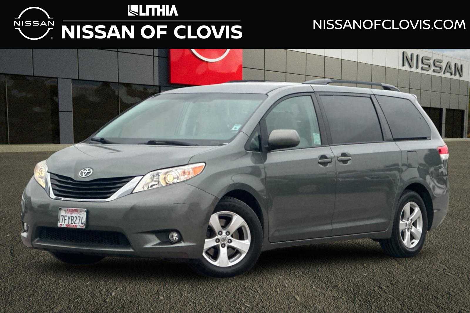 2014 Toyota Sienna LE -
                  Clovis, CA