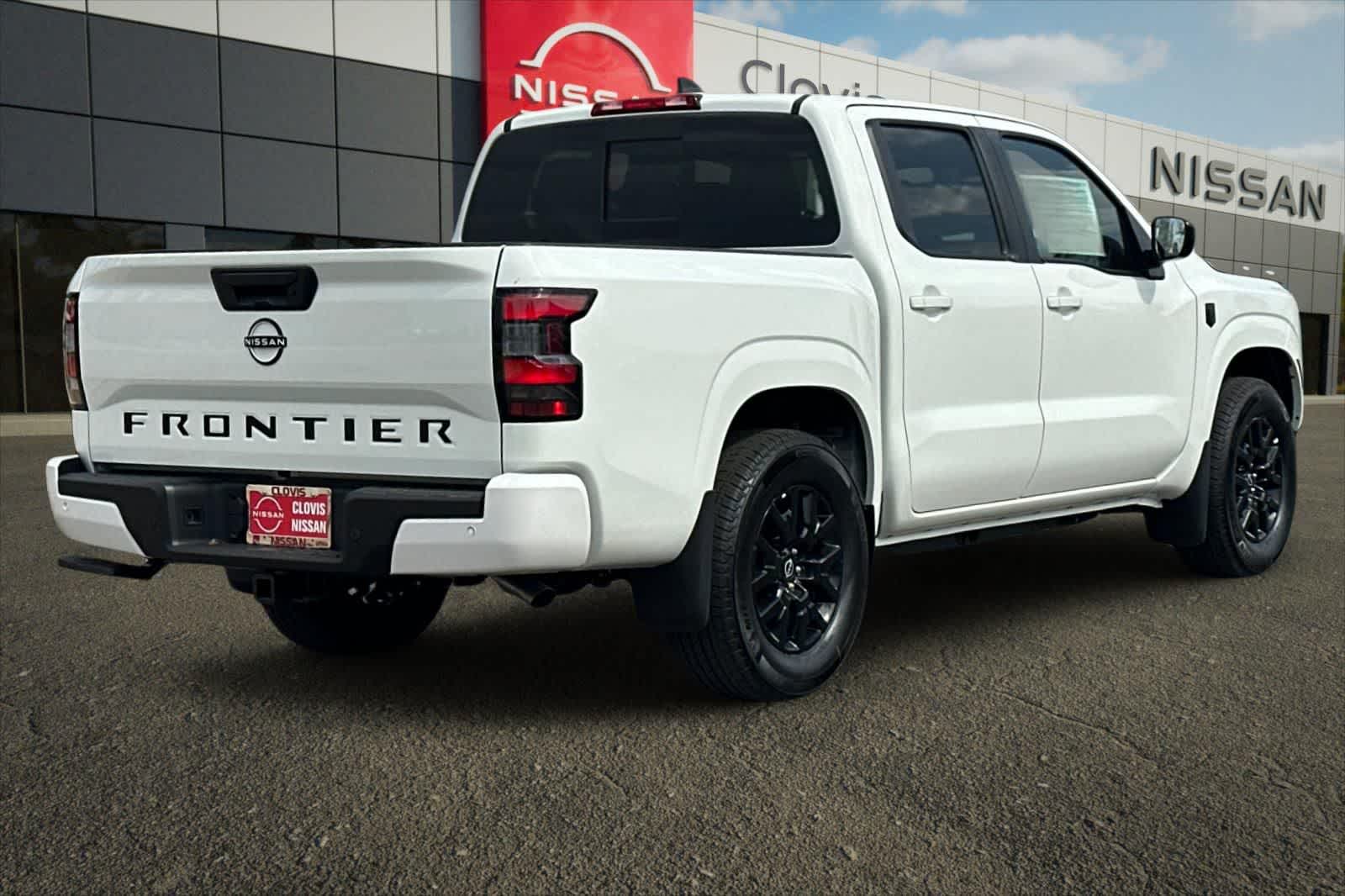 Thumbnail: 2026 Nissan Frontier - 3