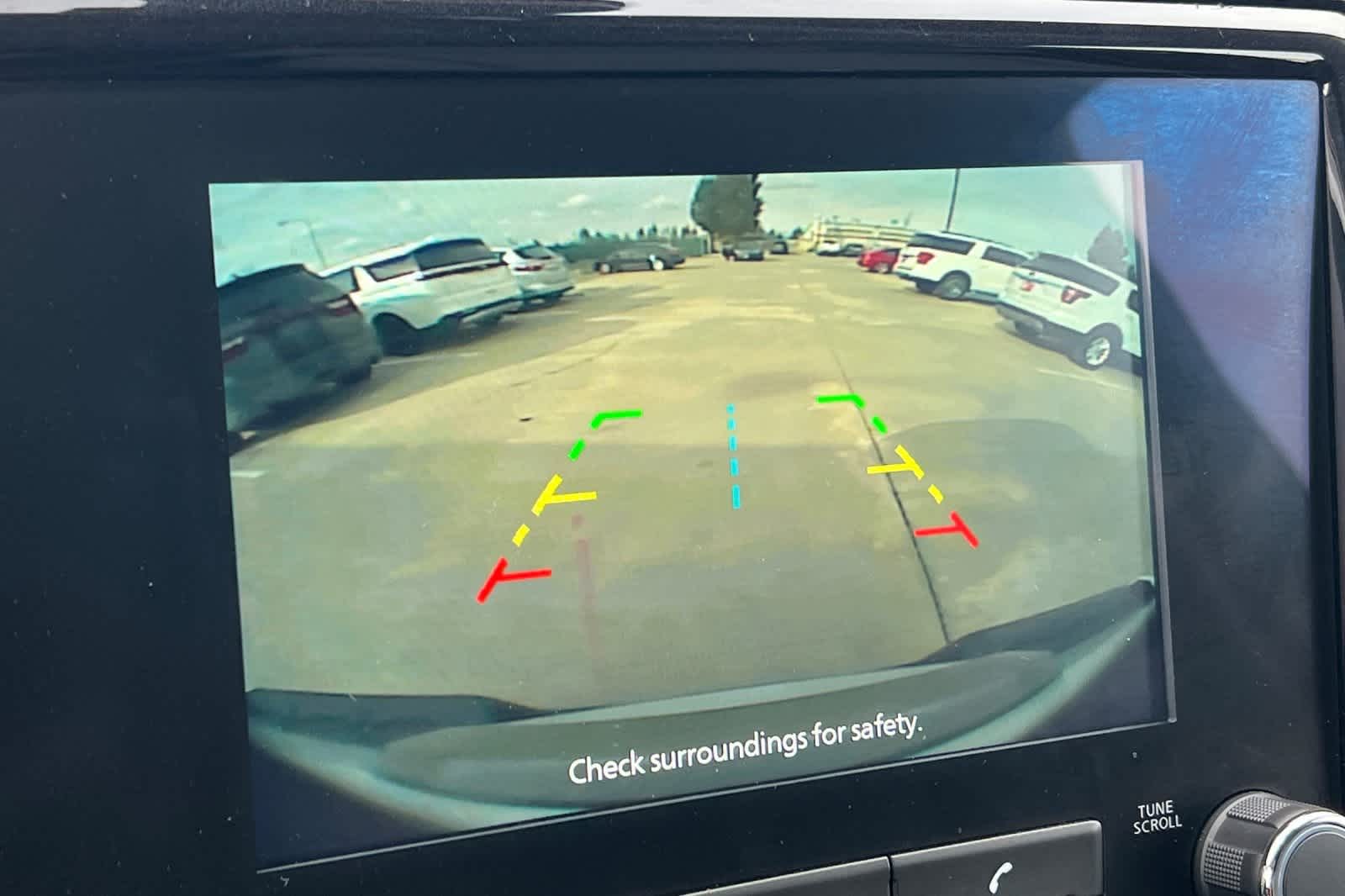 Thumbnail: 2023 Nissan Frontier - 21