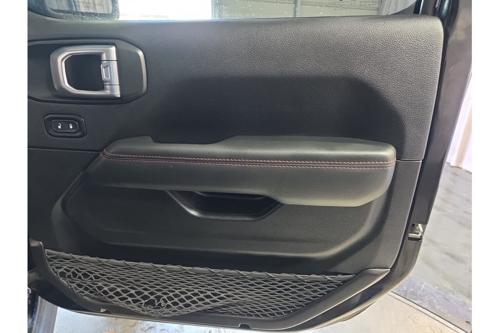 Thumbnail: 2022 Jeep Wrangler - 13