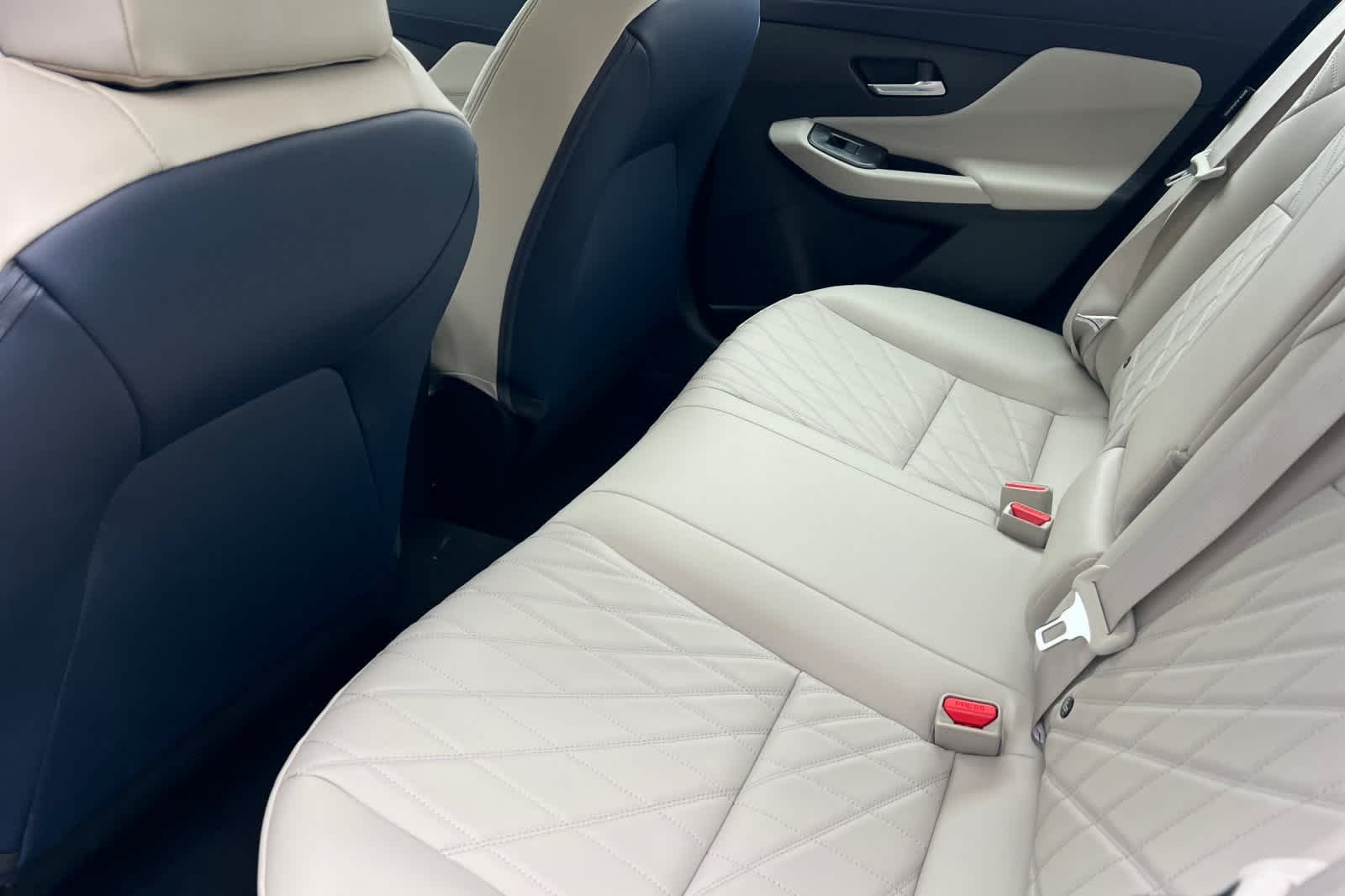 Thumbnail: 2026 Nissan Sentra - 5