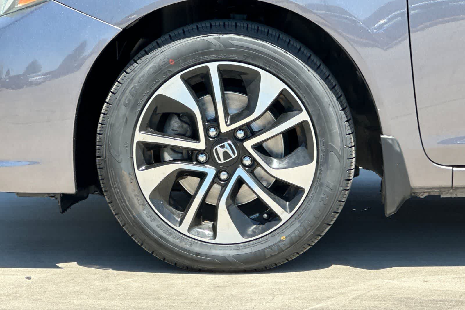 Thumbnail: 2015 Honda Civic - 34
