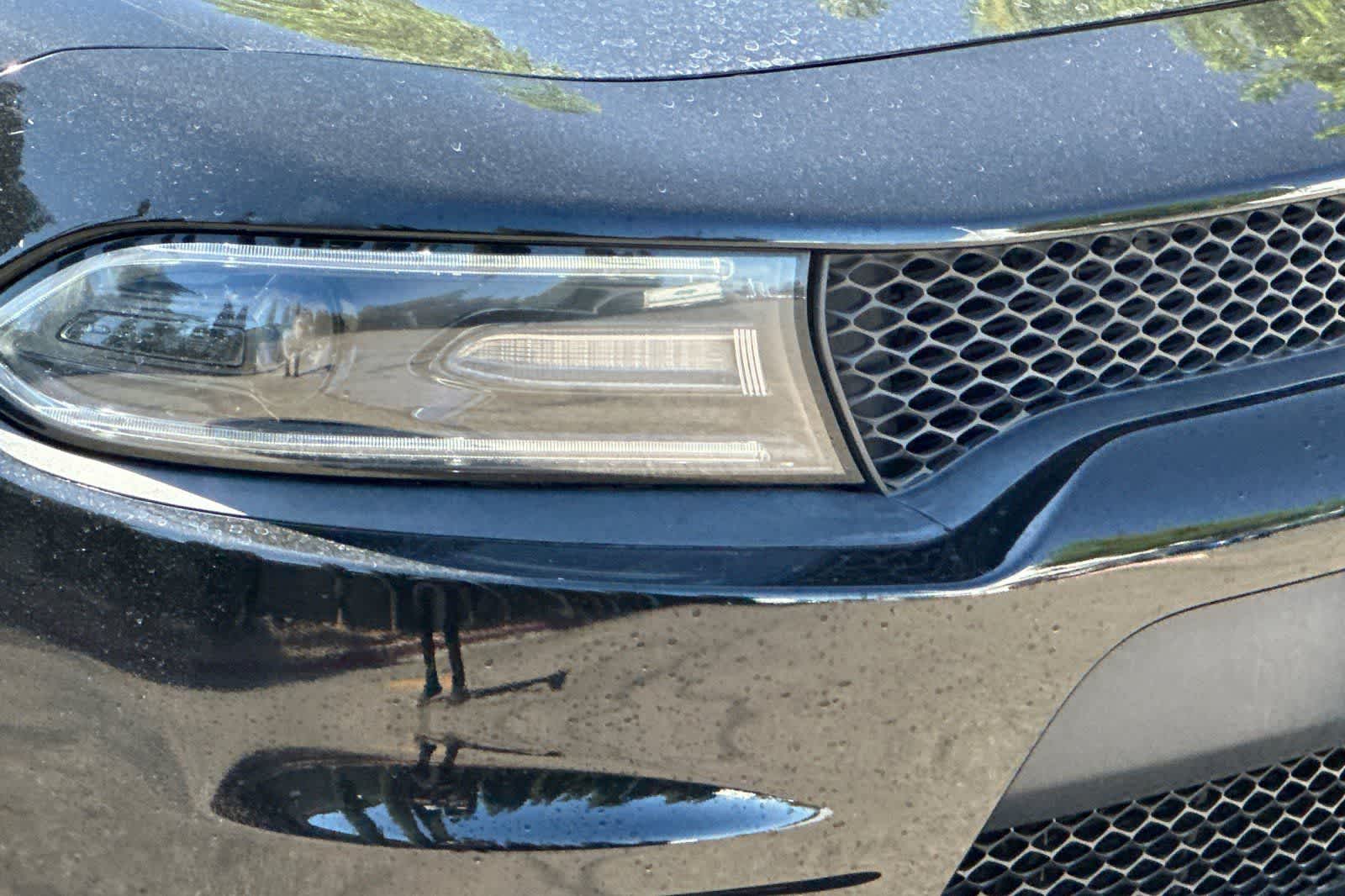 Thumbnail: 2020 Dodge Charger - 32