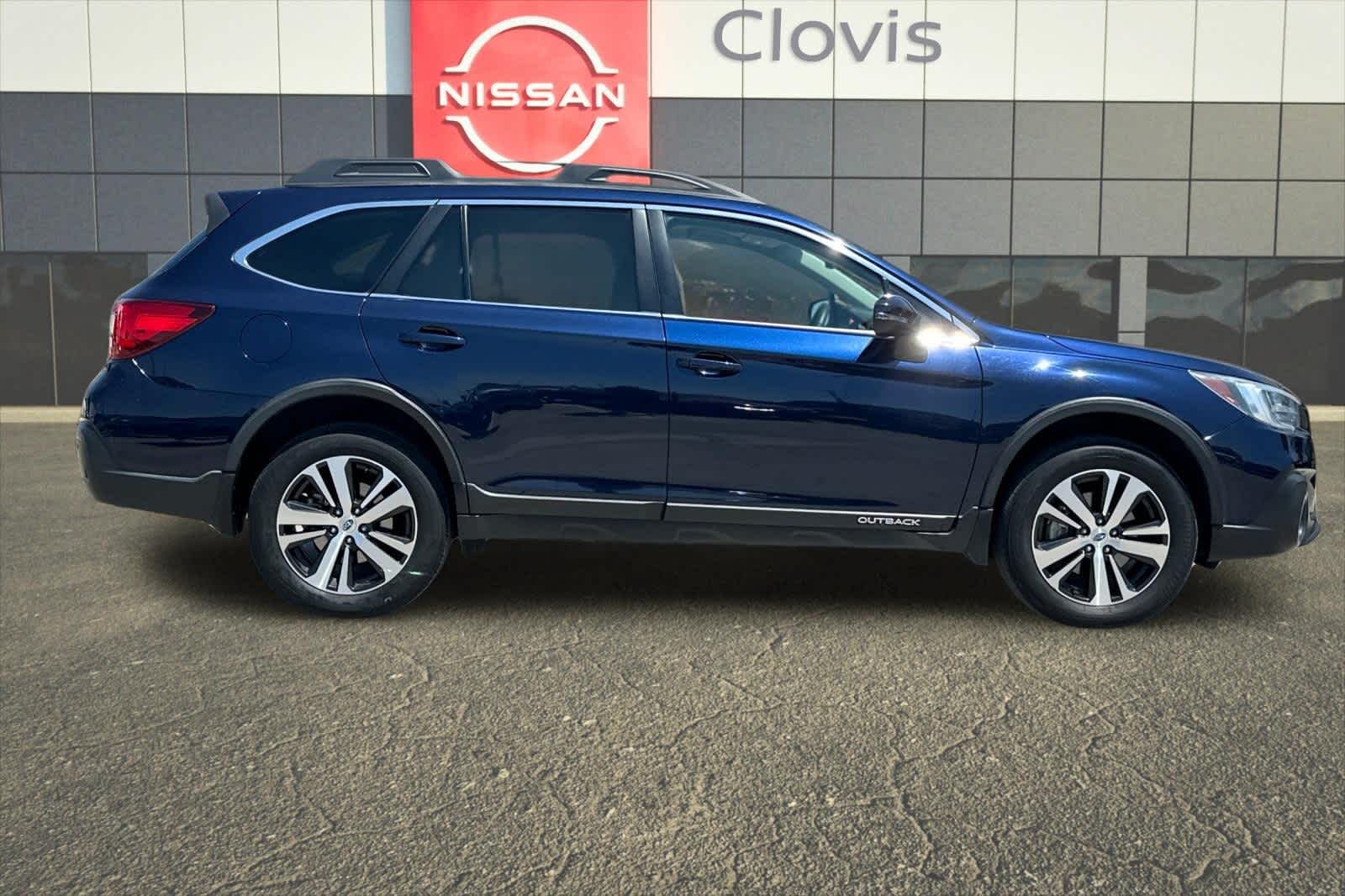 Thumbnail: 2018 Subaru Outback - 9
