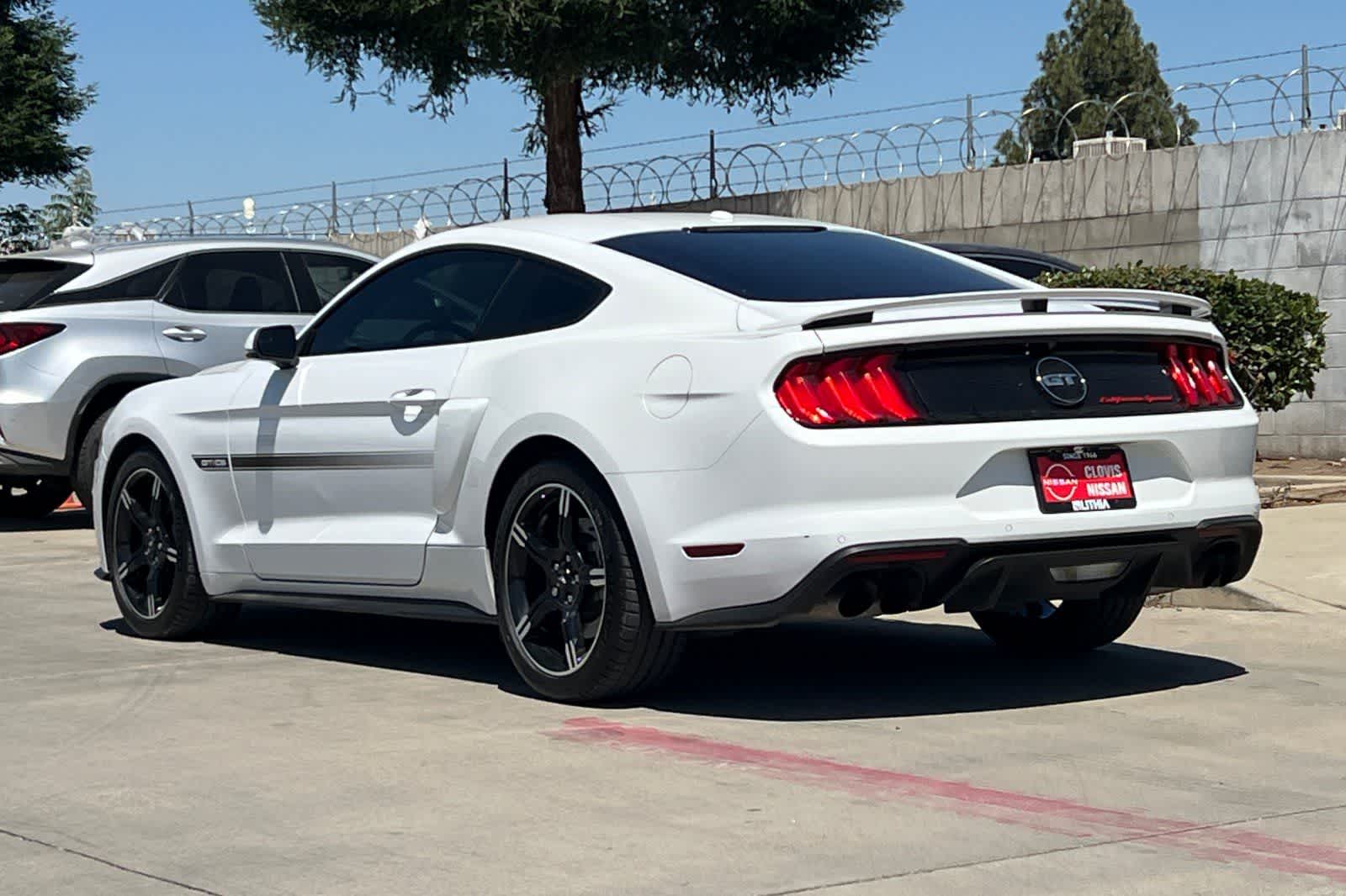 Thumbnail: 2019 Ford Mustang - 7