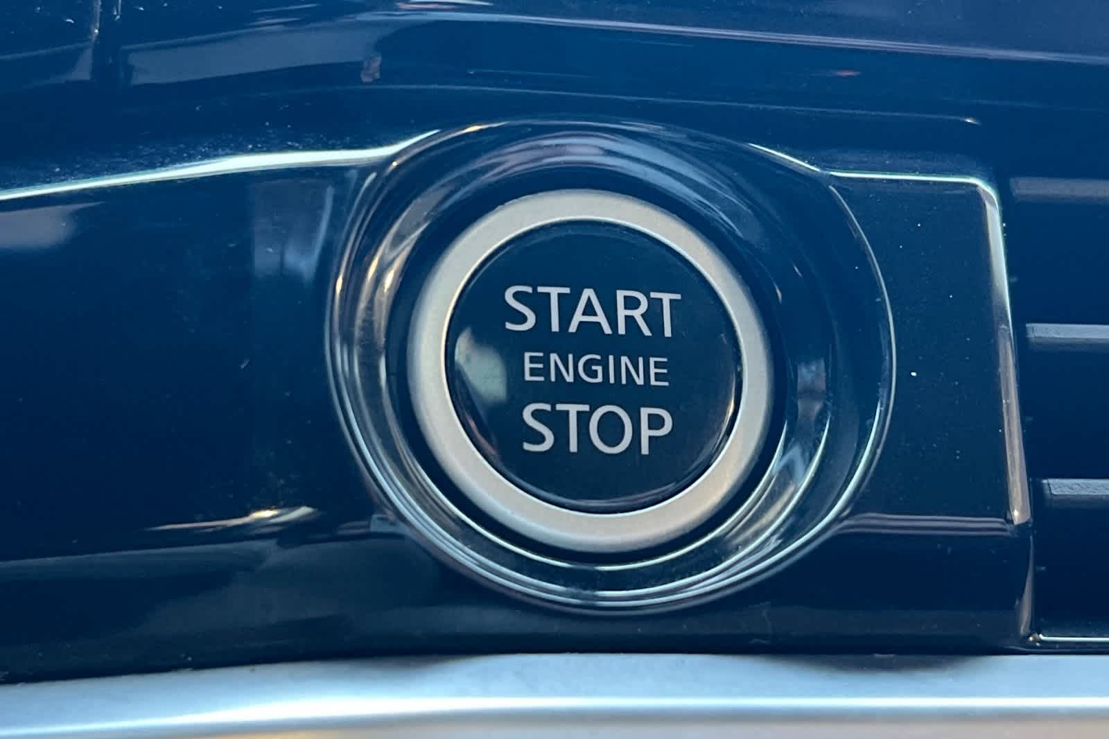 Thumbnail: 2023 Nissan Pathfinder - 23