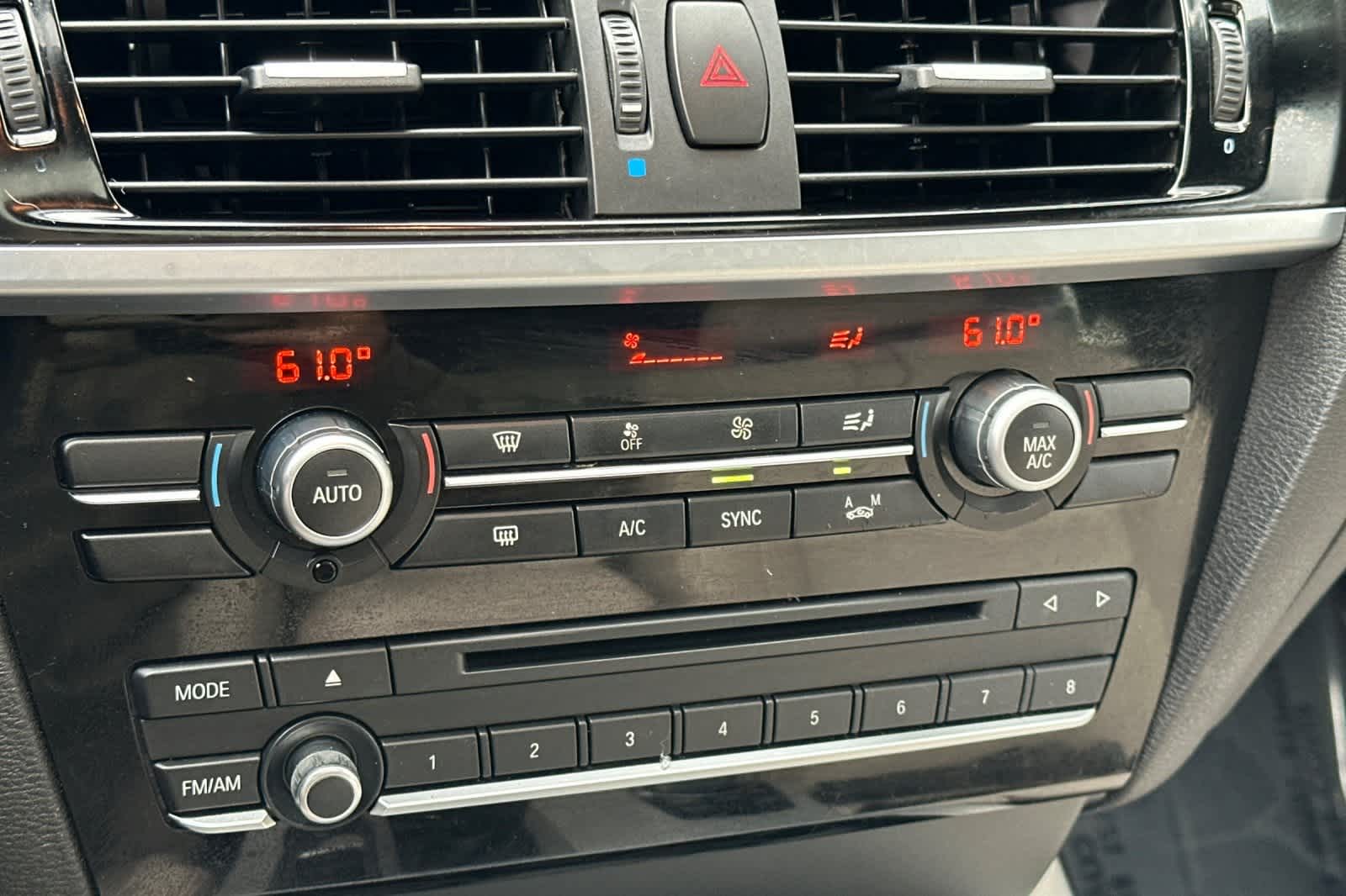 Thumbnail: 2015 BMW X4 - 24