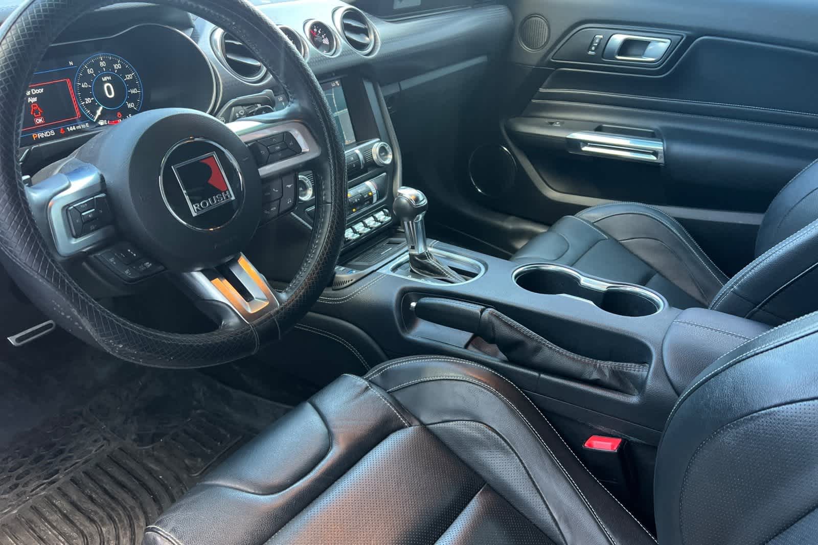 Thumbnail: 2019 Ford Mustang - 14