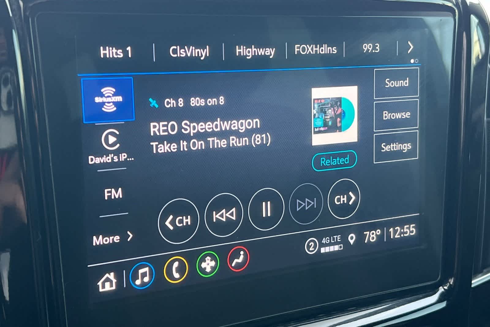 Thumbnail: 2023 Chevrolet Traverse - 20