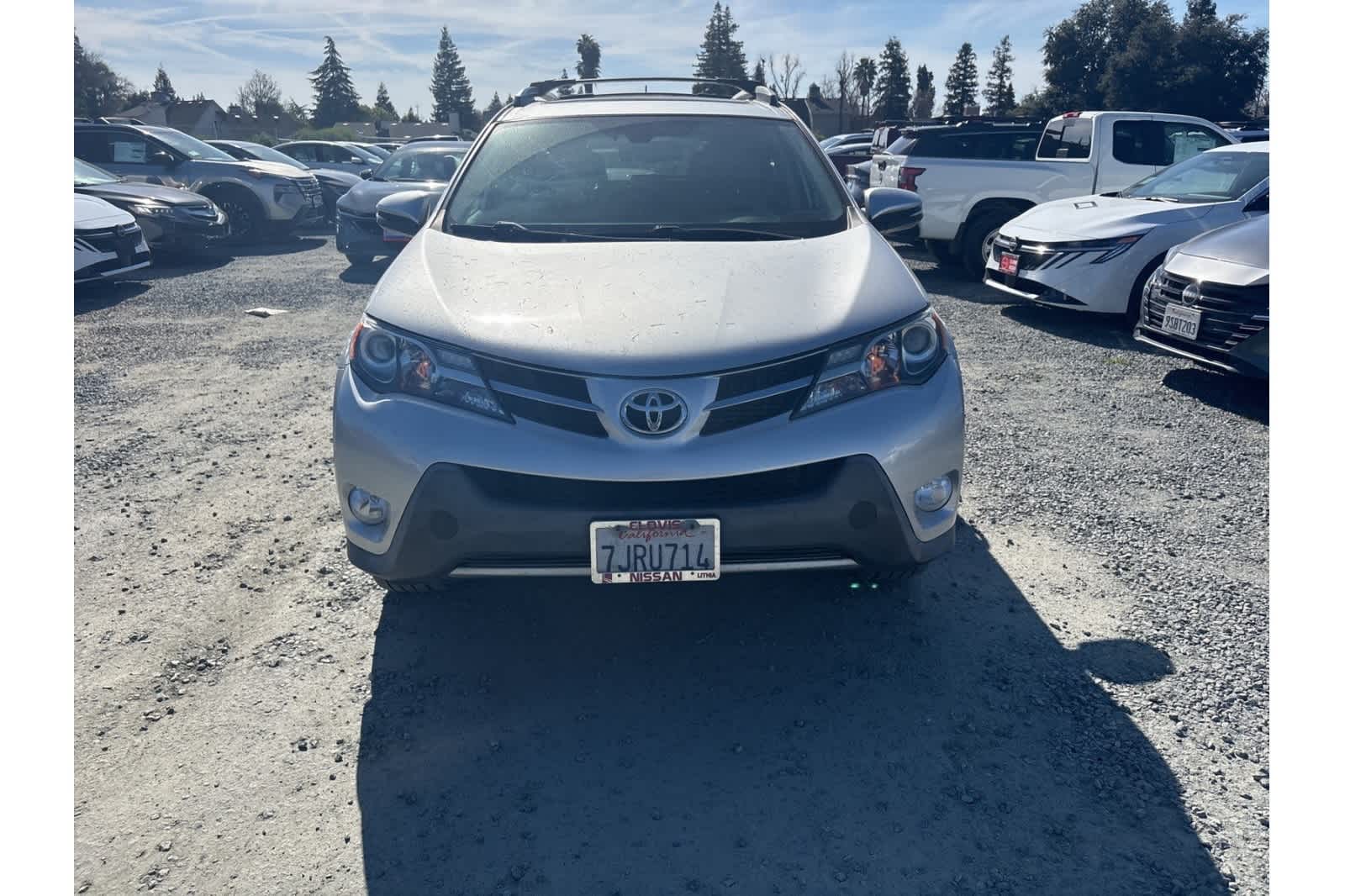 Thumbnail: 2015 Toyota RAV4 - 11