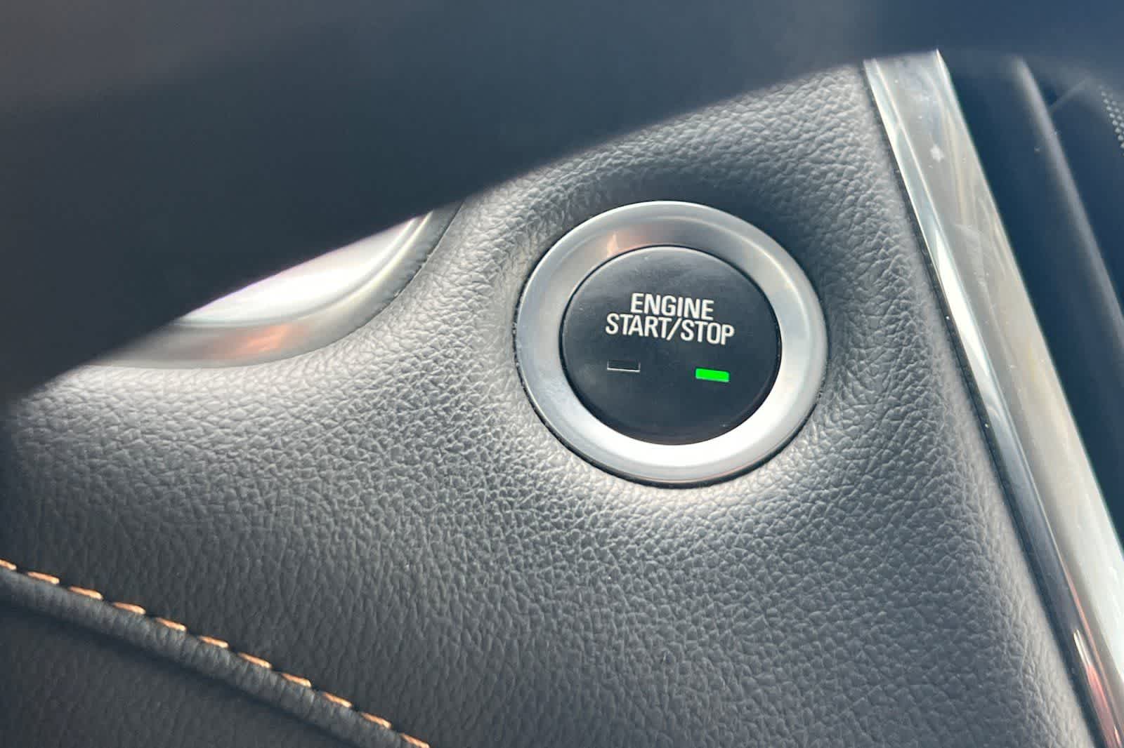 Thumbnail: 2018 Chevrolet Traverse - 25