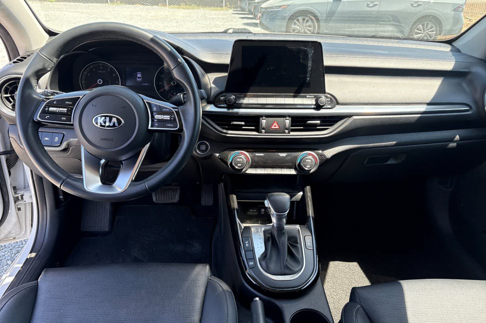 Thumbnail: 2019 Kia Forte - 4
