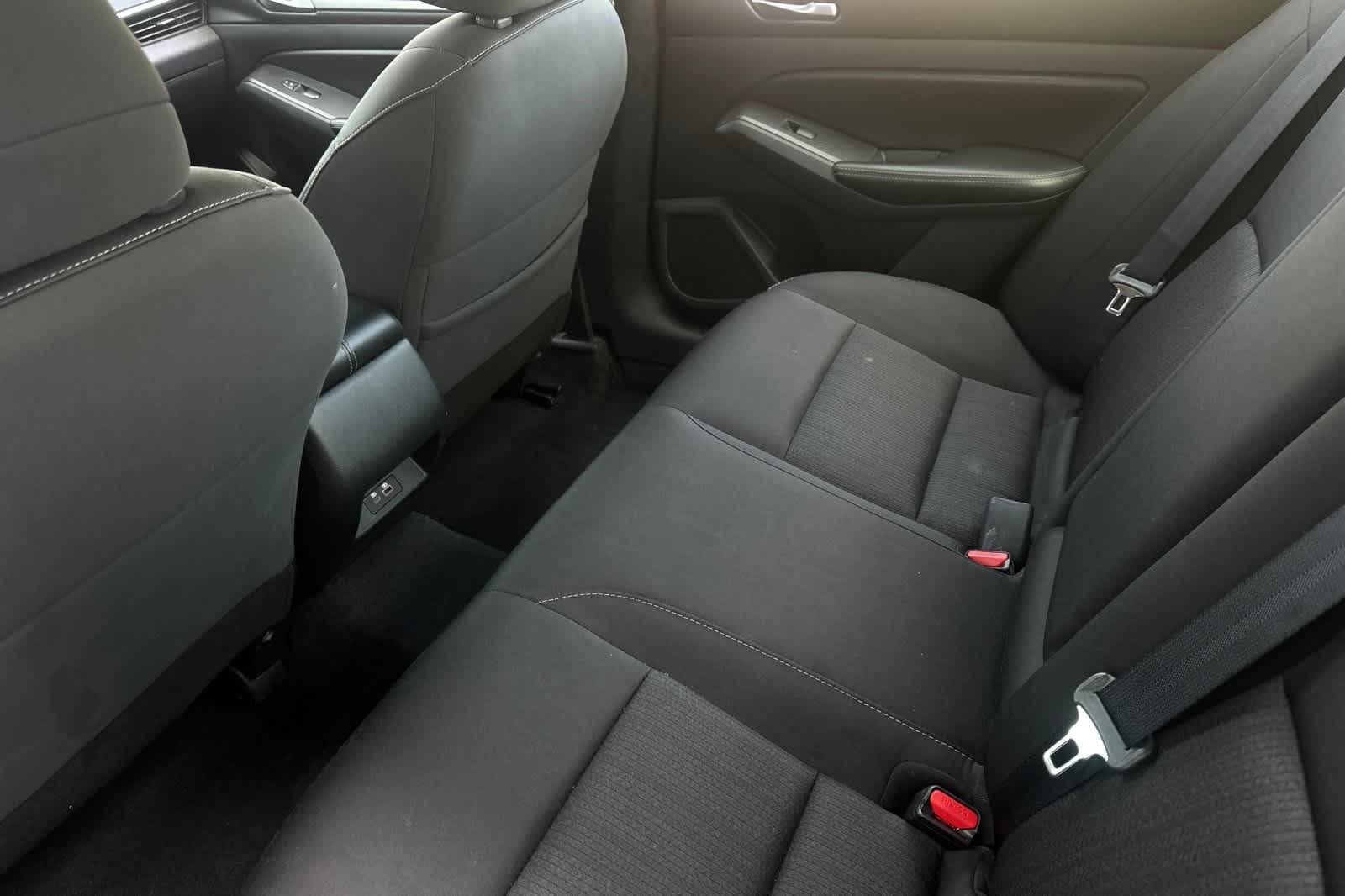 Thumbnail: 2022 Nissan Altima - 5