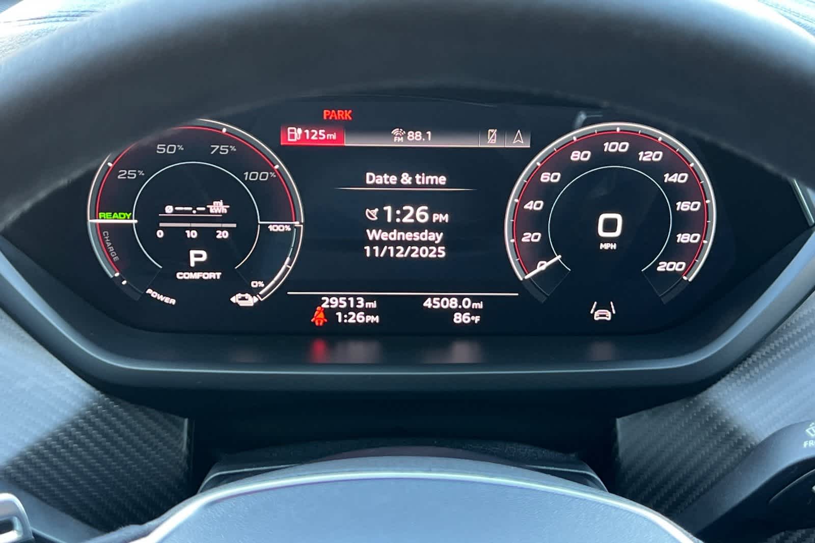 Thumbnail: 2023 Audi e-tron GT - 33