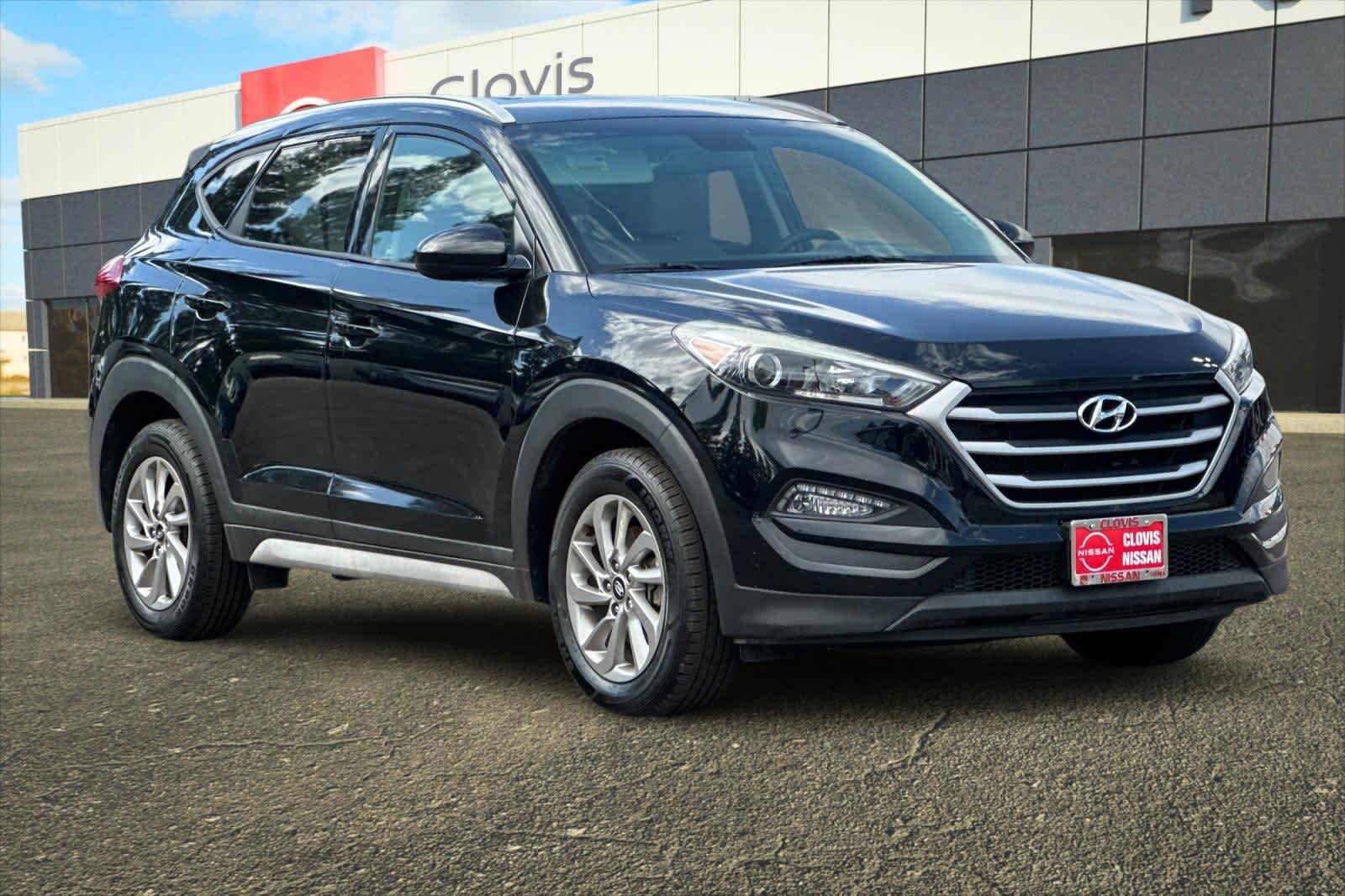 Thumbnail: 2018 Hyundai Tucson - 10