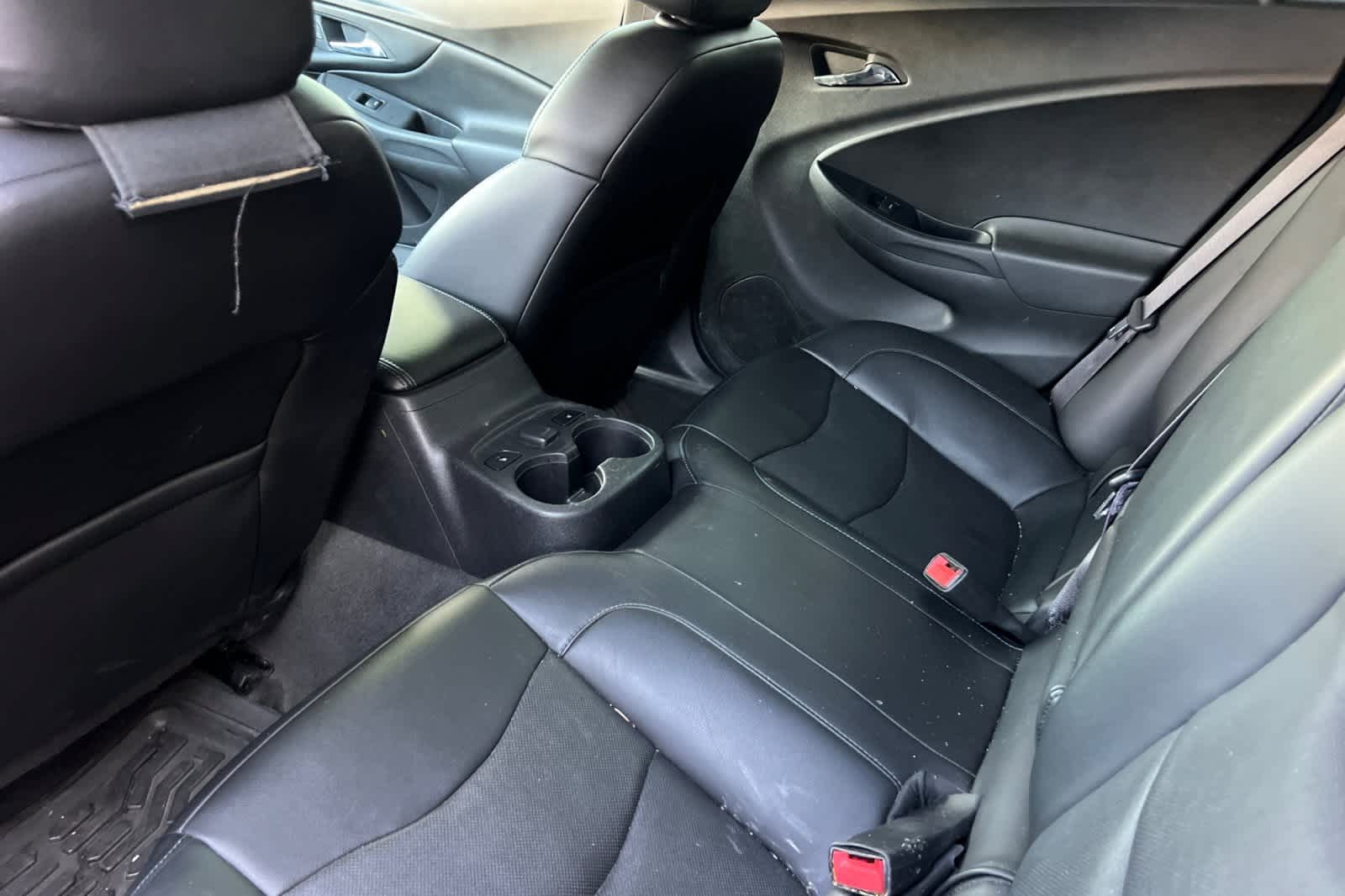 Thumbnail: 2016 Chevrolet Volt - 5