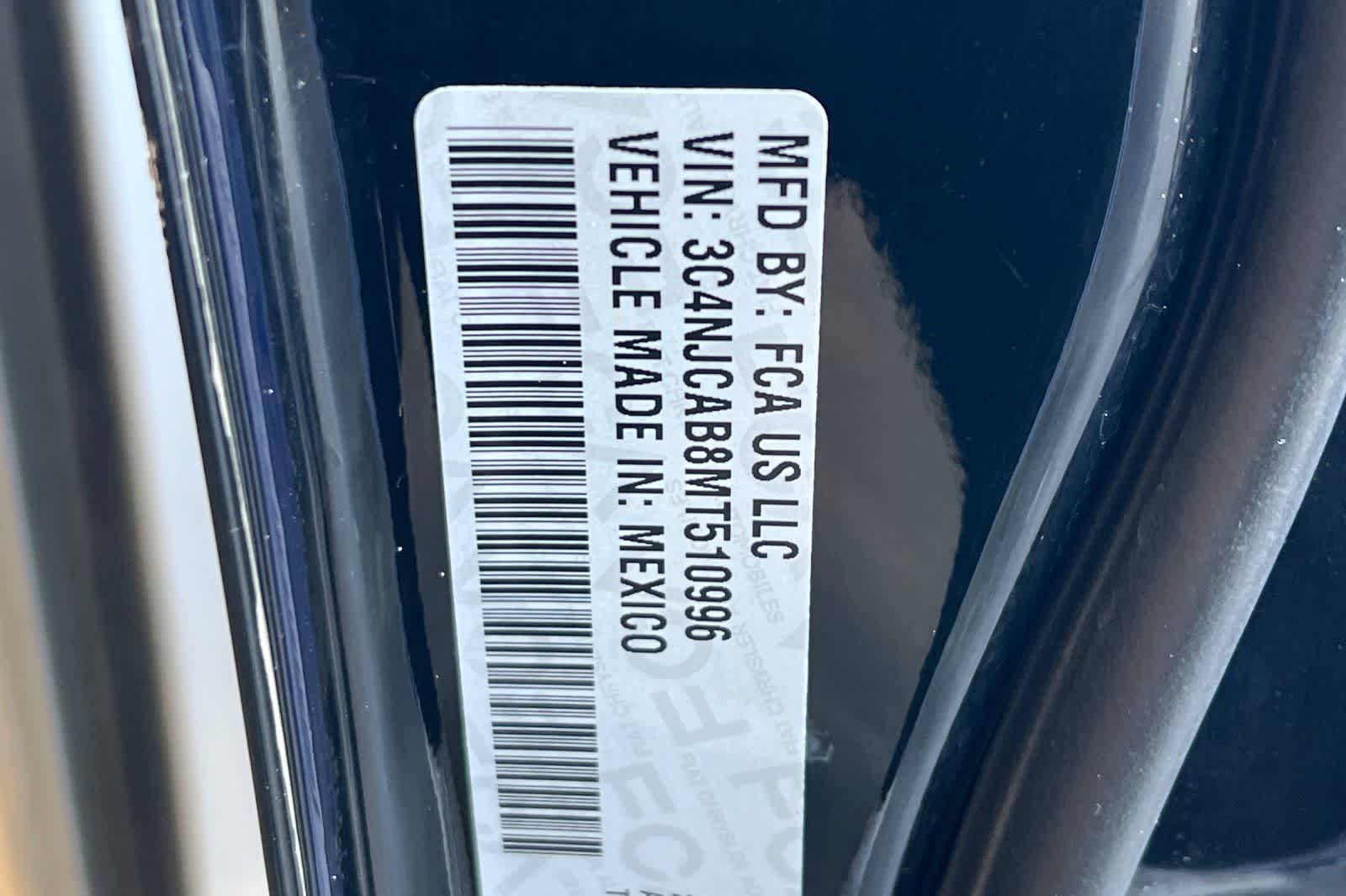 Thumbnail: 2021 Jeep Compass - 36