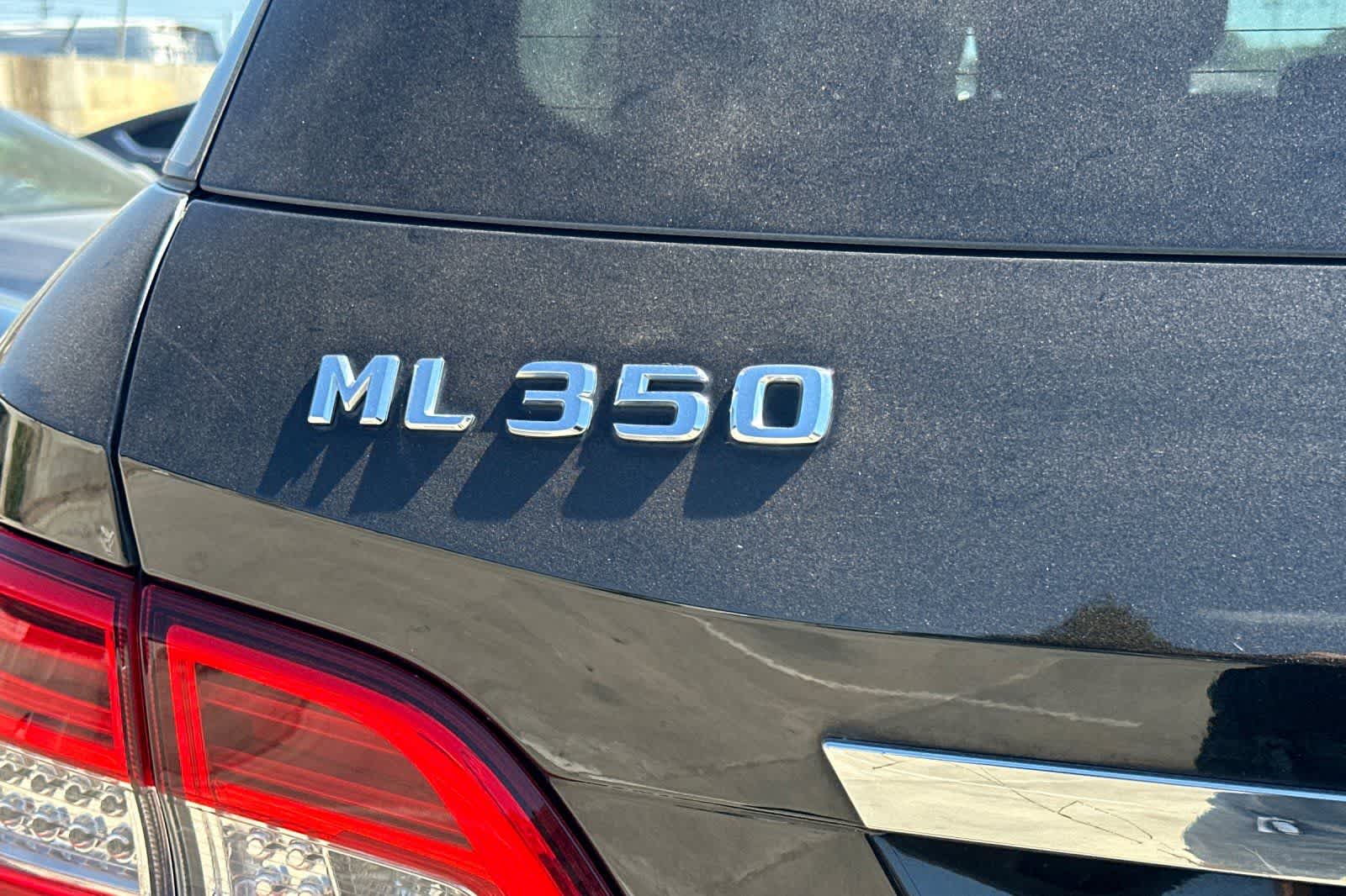 Thumbnail: 2015 Mercedes-Benz M-Class - 13