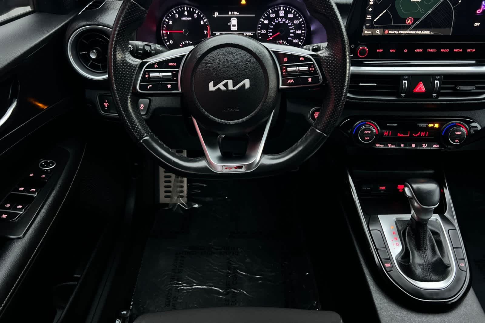 Thumbnail: 2023 Kia Forte - 15