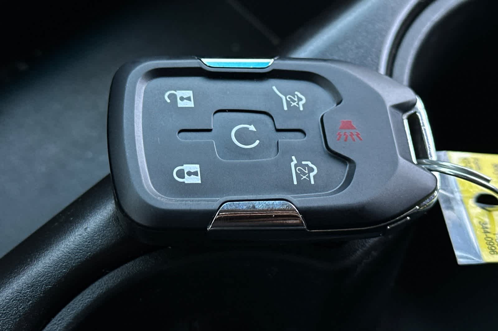 Thumbnail: 2015 GMC Yukon - 23