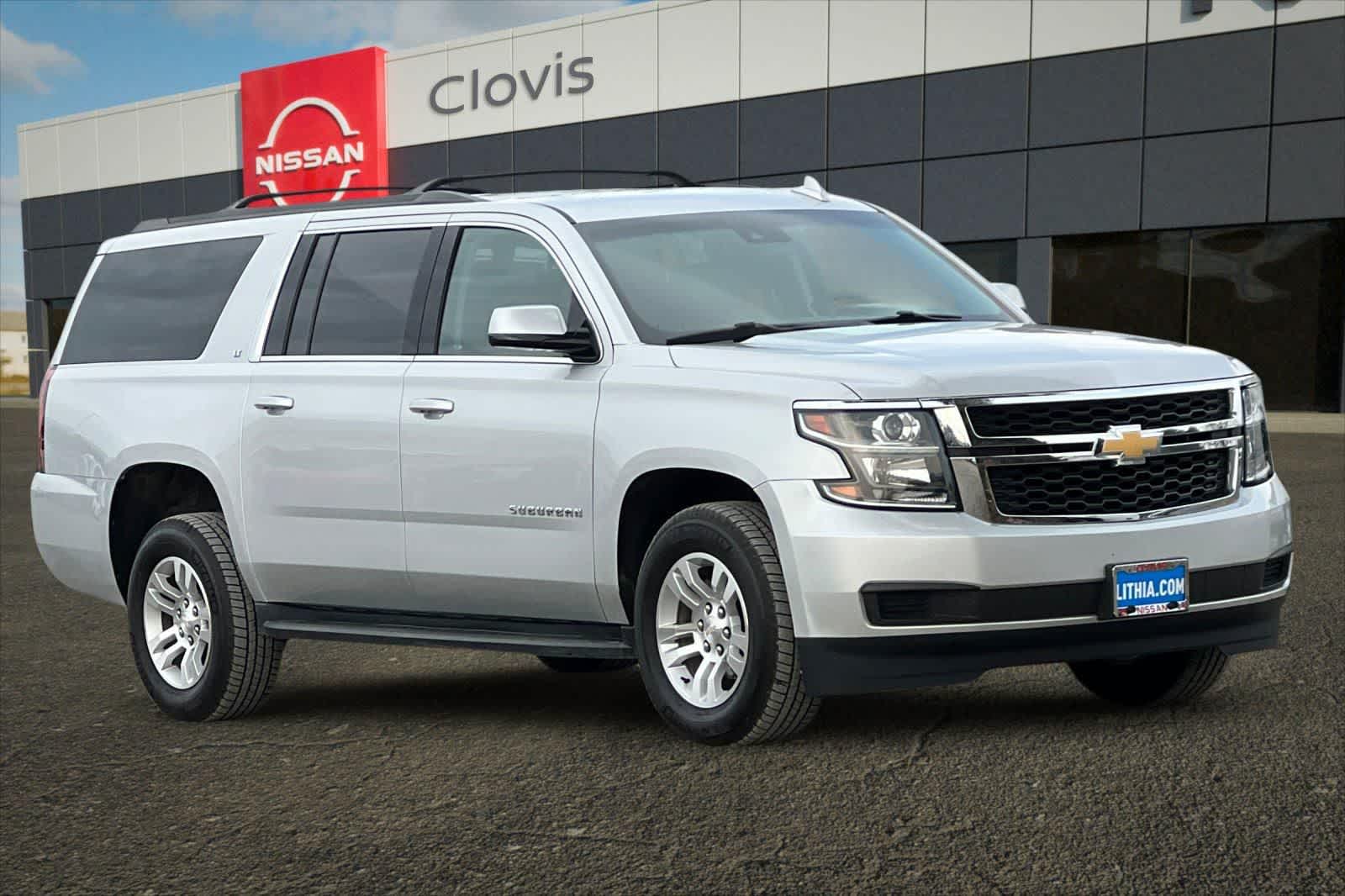 Thumbnail: 2019 Chevrolet Suburban - 10