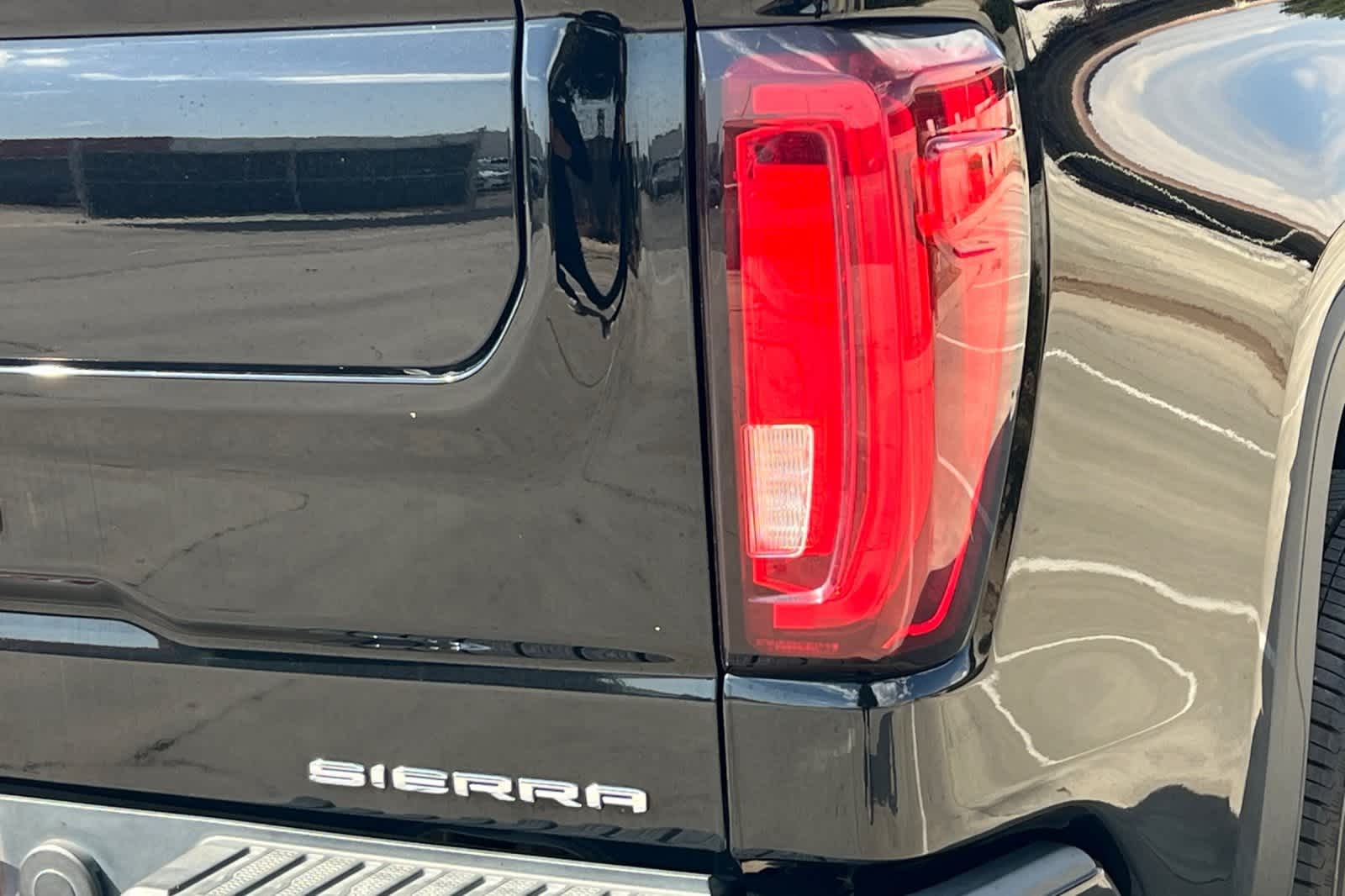 Thumbnail: 2019 GMC Sierra 1500 - 13