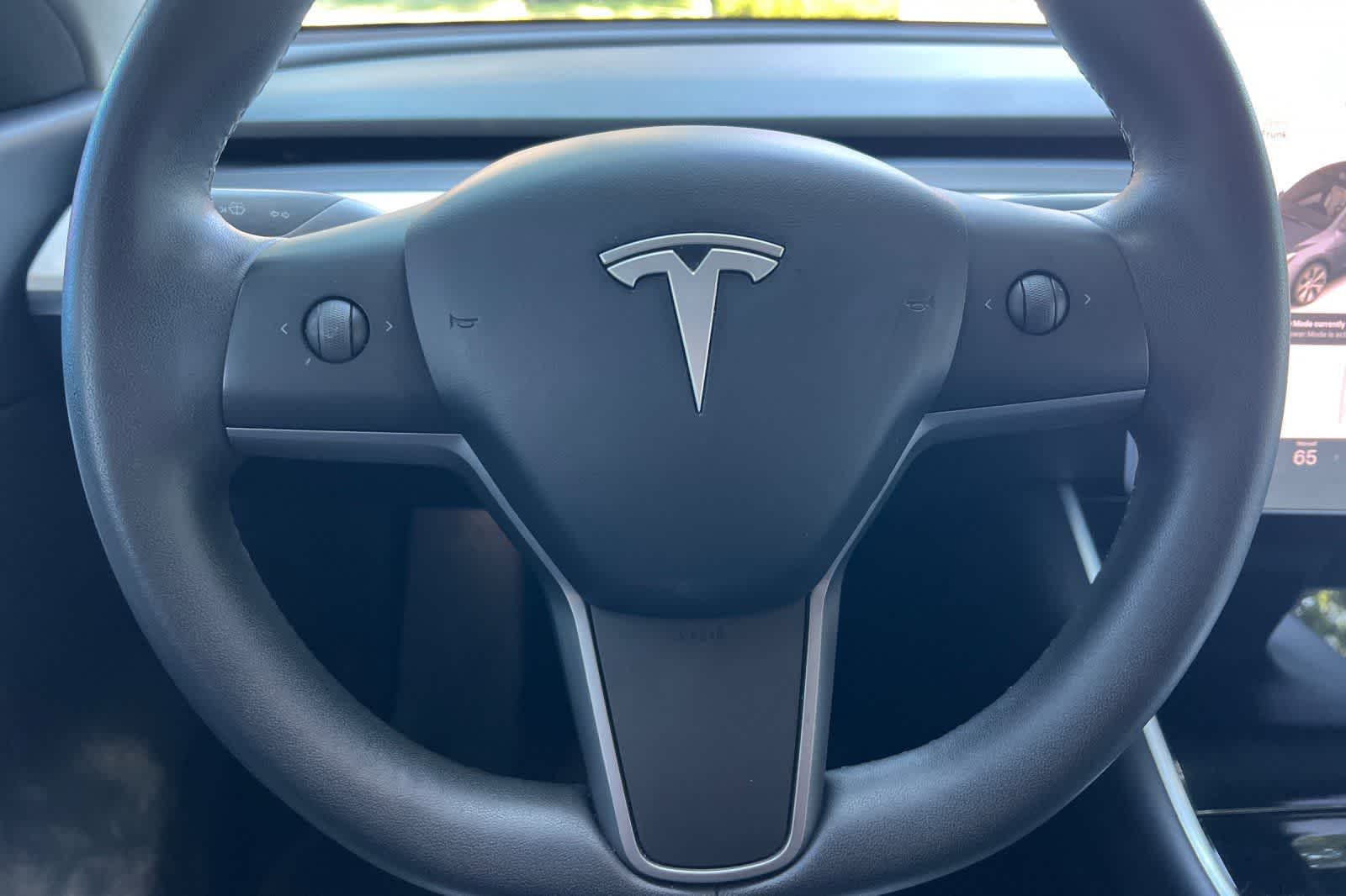 Thumbnail: 2020 Tesla Model Y - 25