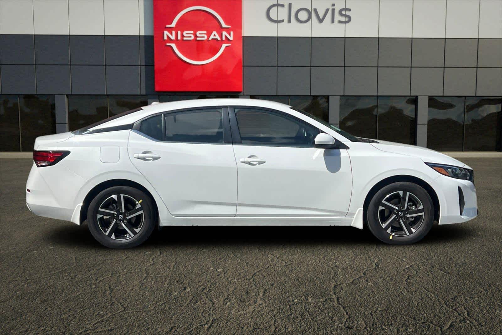 Thumbnail: 2025 Nissan Sentra - 9