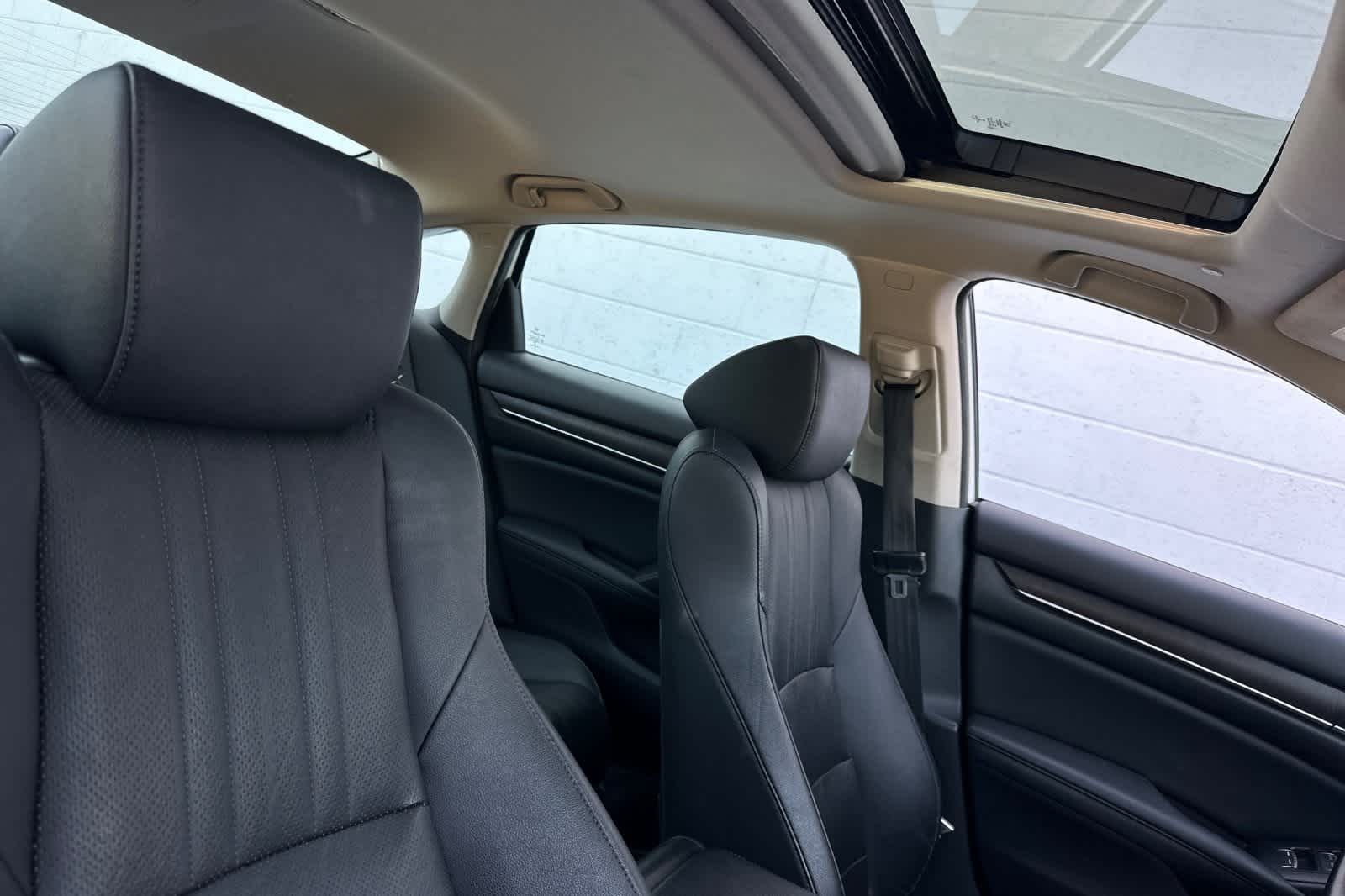 Thumbnail: 2020 Honda Accord - 19