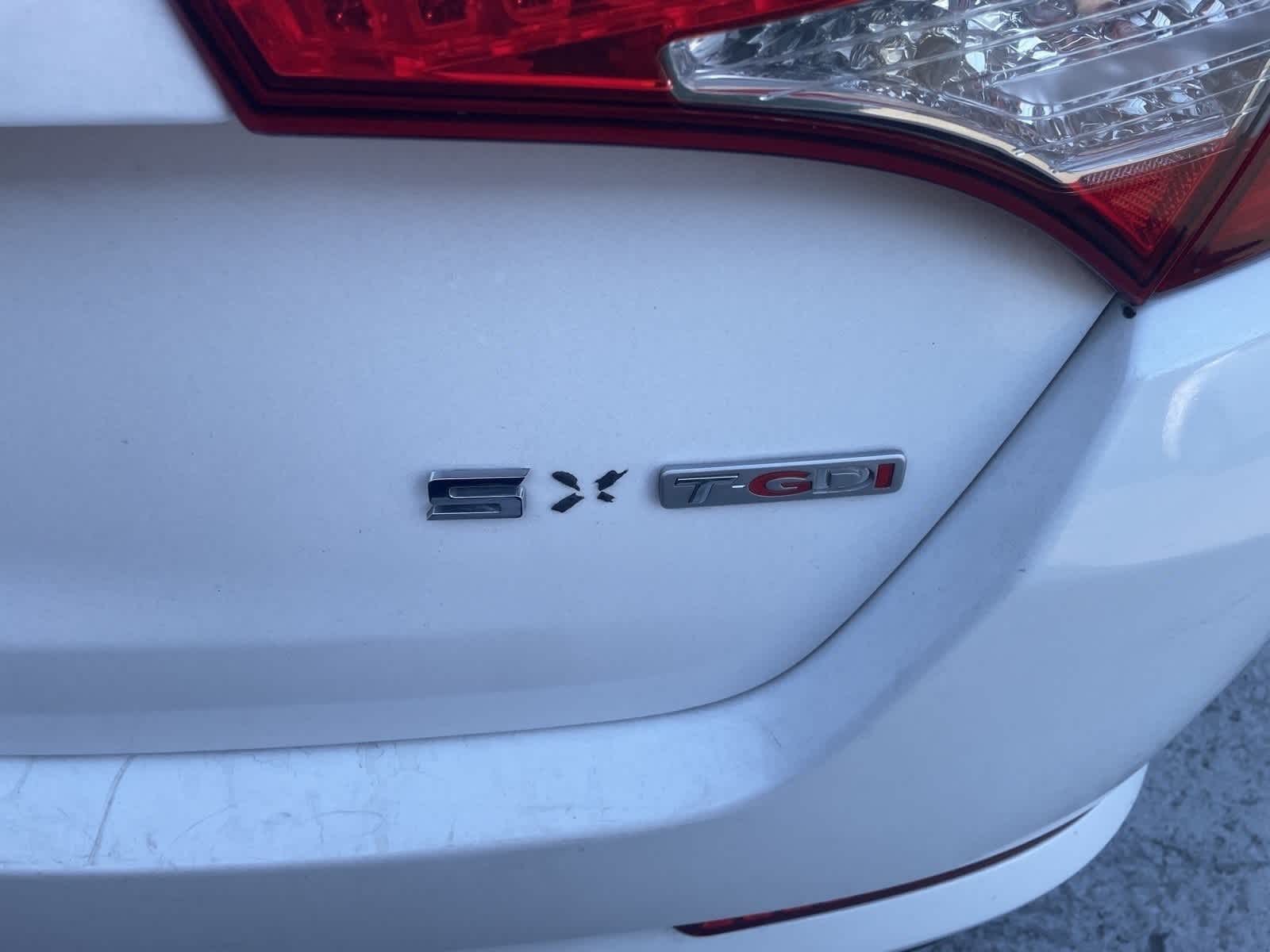 Thumbnail: 2013 Kia Optima - 13
