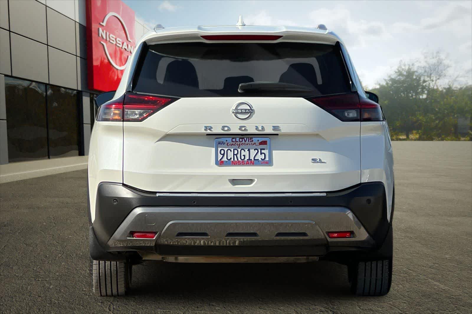 Thumbnail: 2022 Nissan Rogue - 8