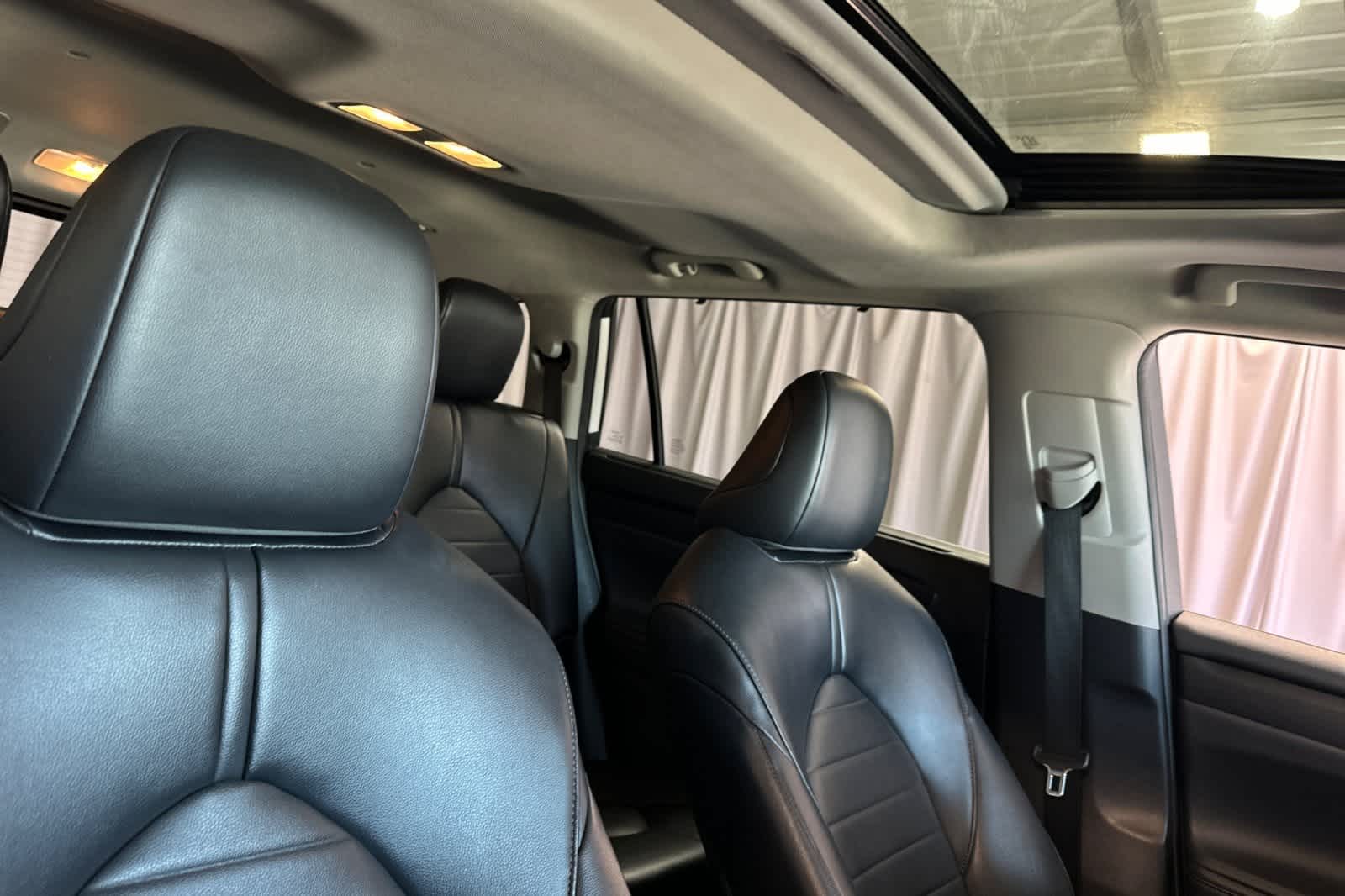 2022 Toyota Highlander XLE 19