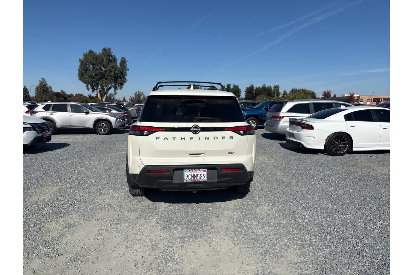 Thumbnail: 2022 Nissan Pathfinder - 8