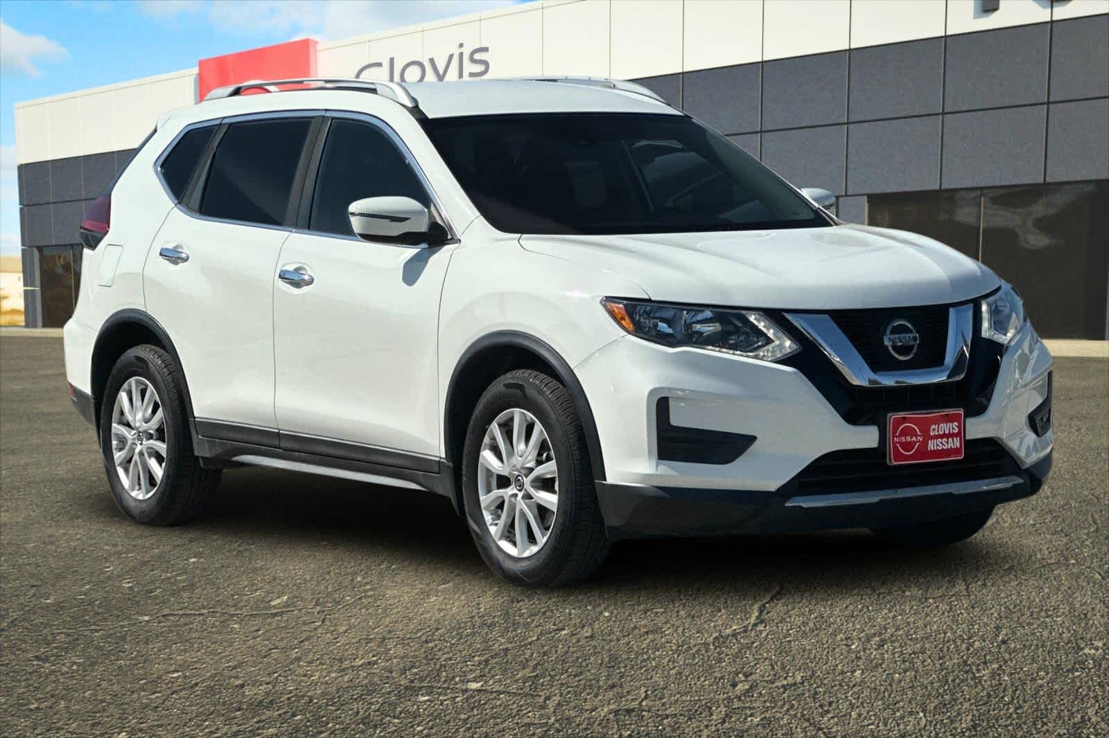 Thumbnail: 2019 Nissan Rogue - 10